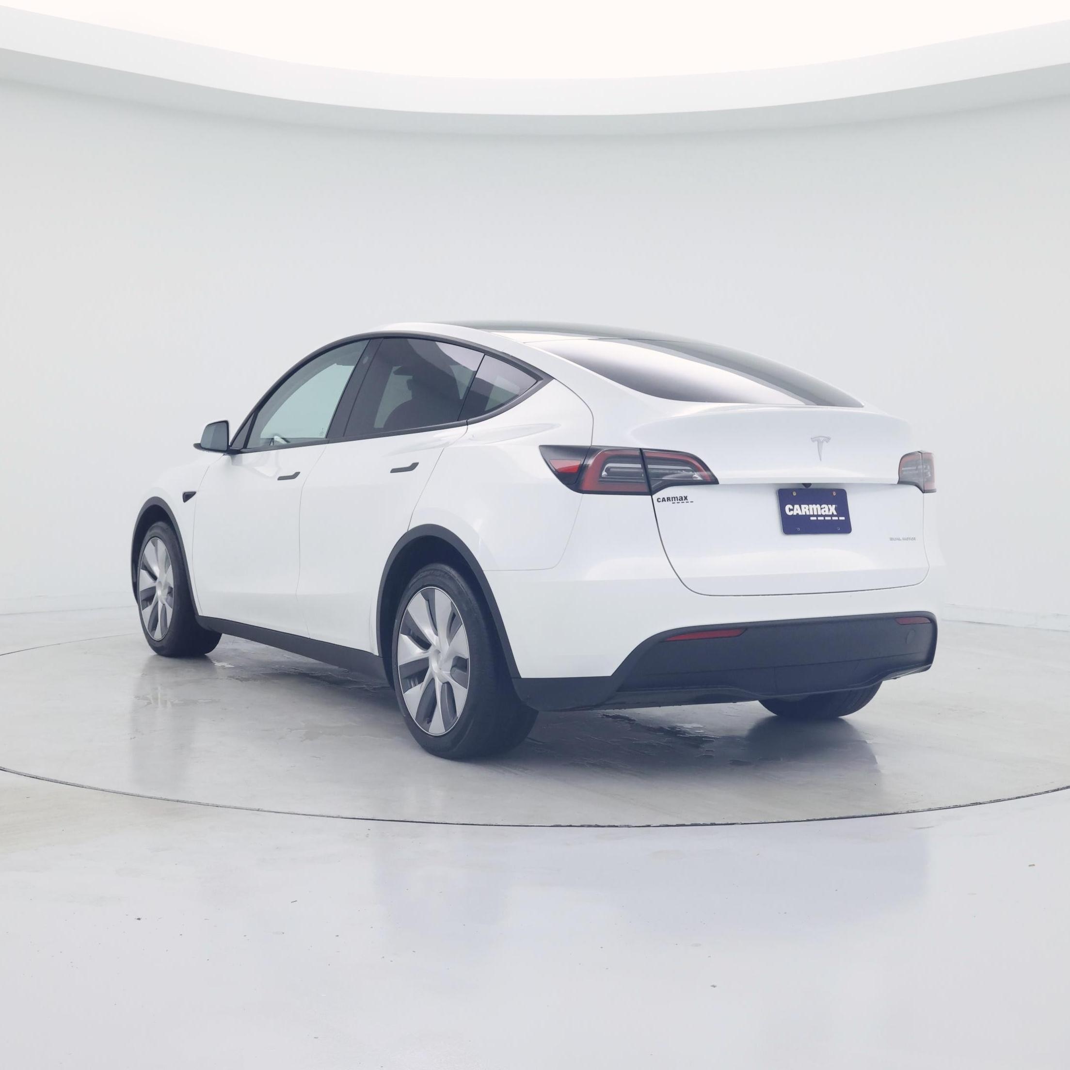 Thumbnail: 2023 Tesla Model Y - 2