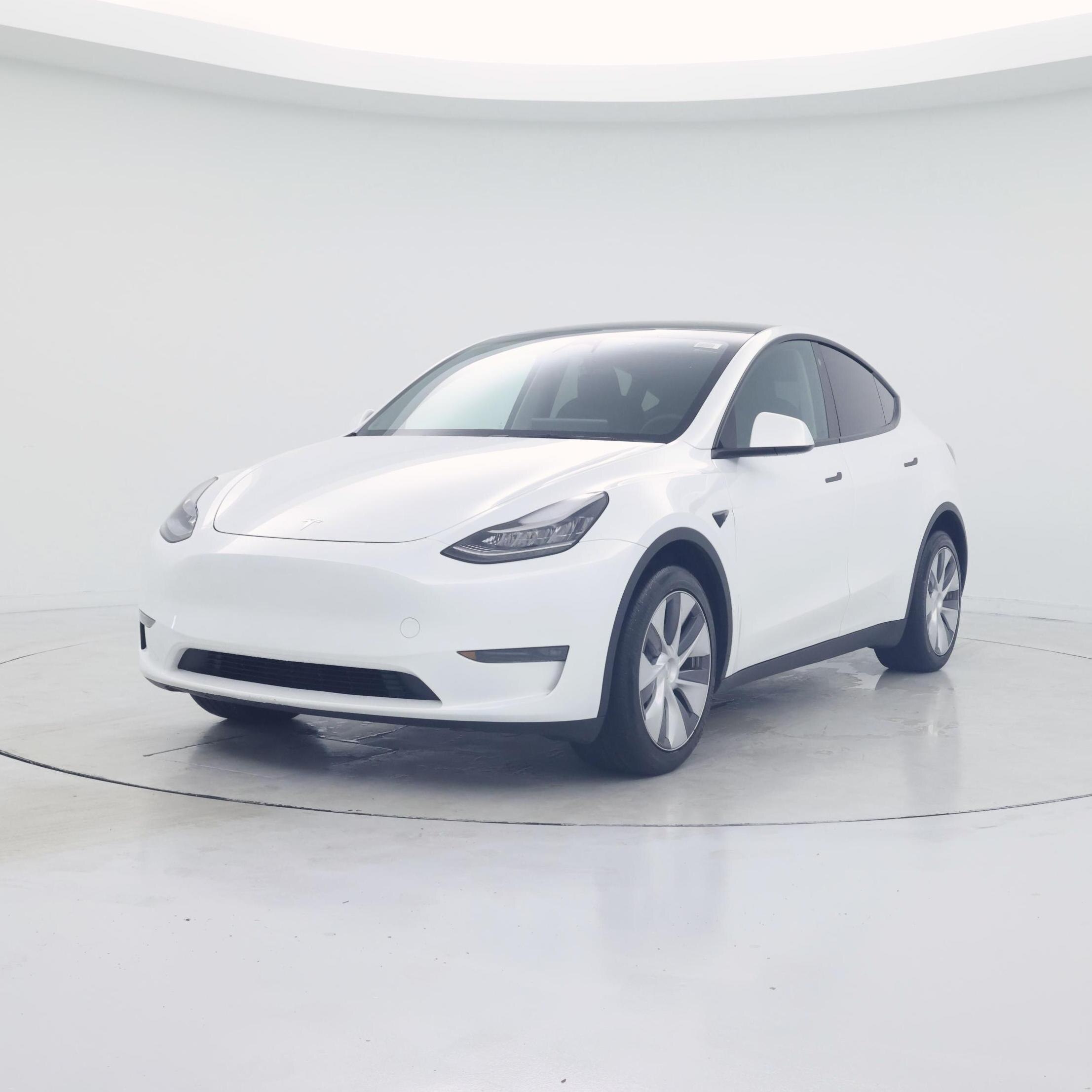 Thumbnail: 2023 Tesla Model Y - 4