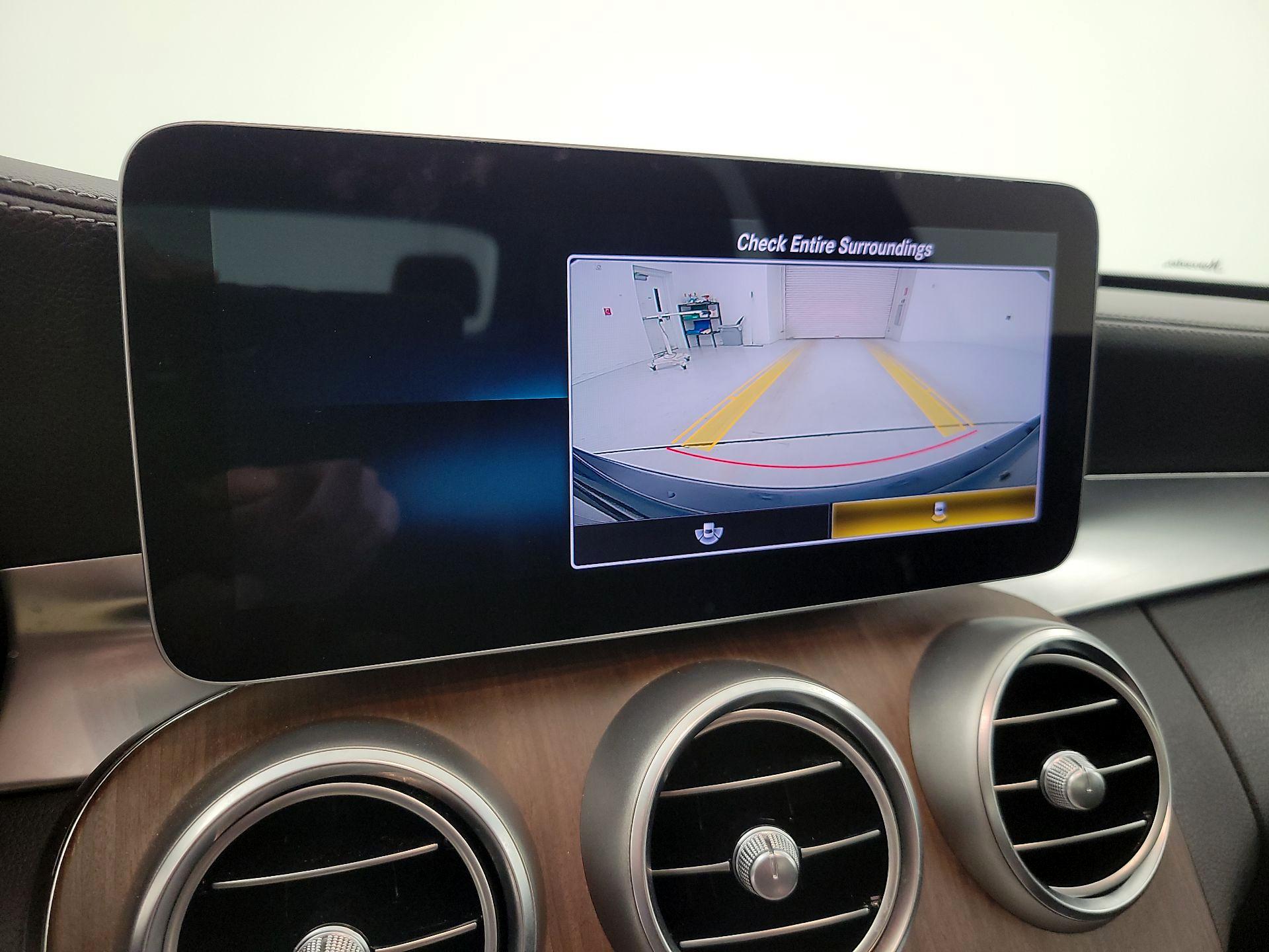 Thumbnail: 2020 Mercedes-Benz C-Class - 14