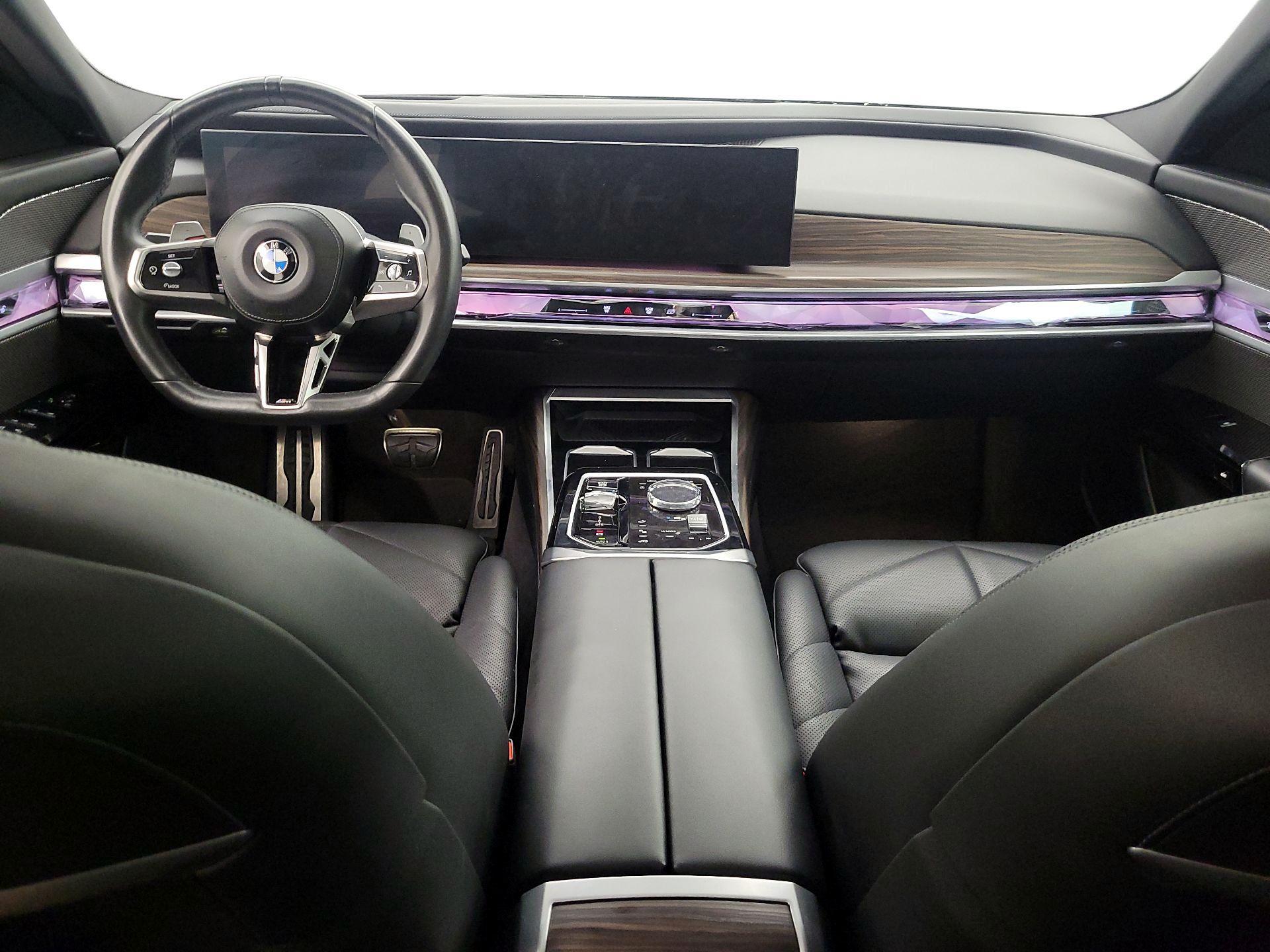 Thumbnail: 2023 BMW 7 Series - 9