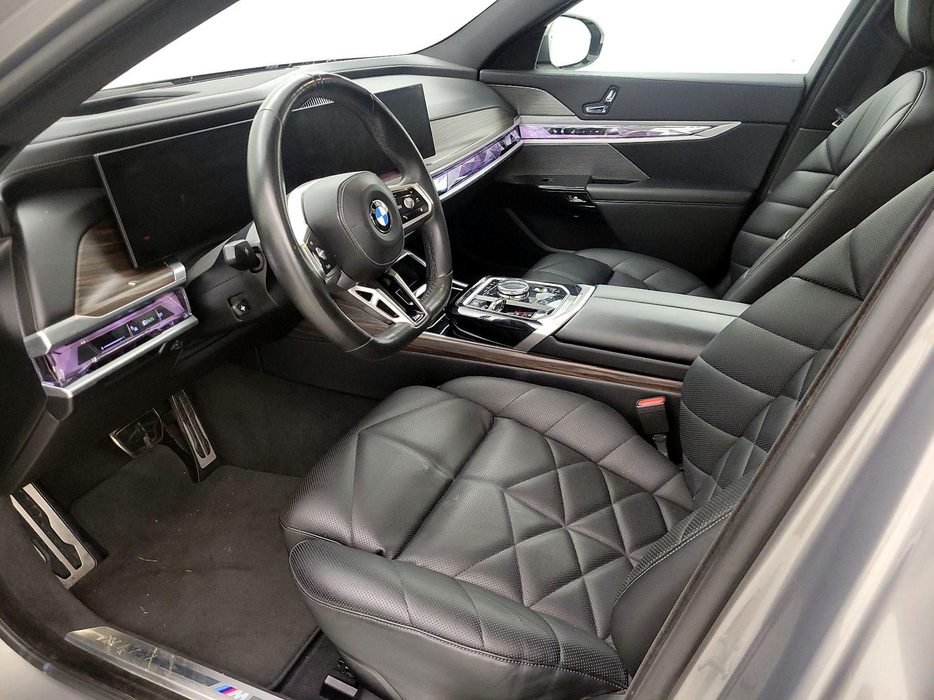 Thumbnail: 2023 BMW 7 Series - 11