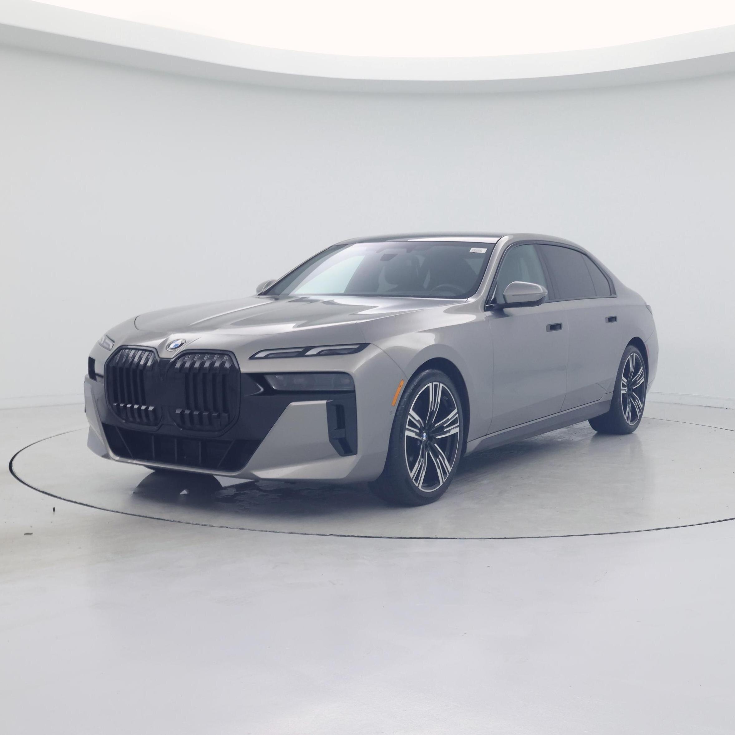 Thumbnail: 2023 BMW 7 Series - 4