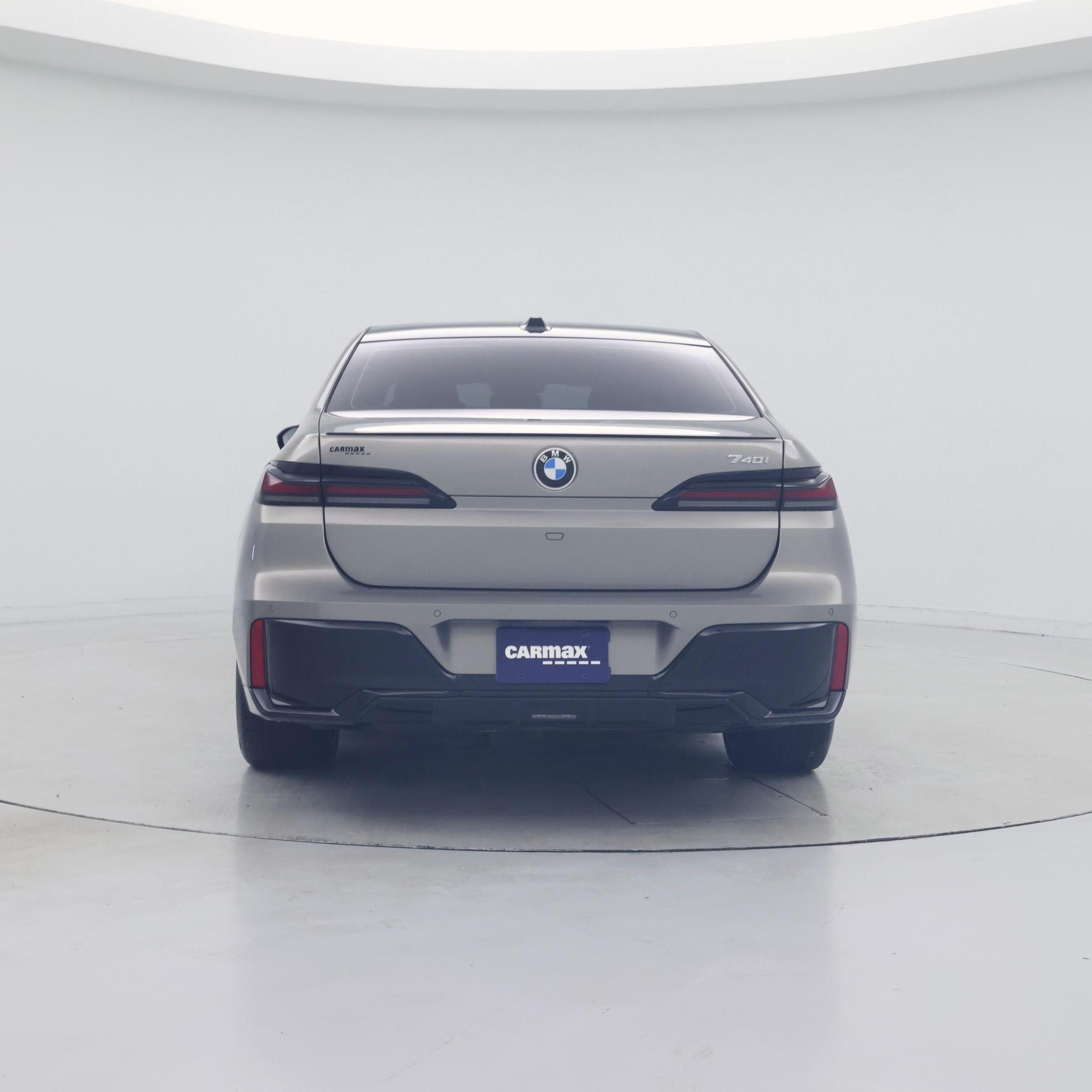 Thumbnail: 2023 BMW 7 Series - 6