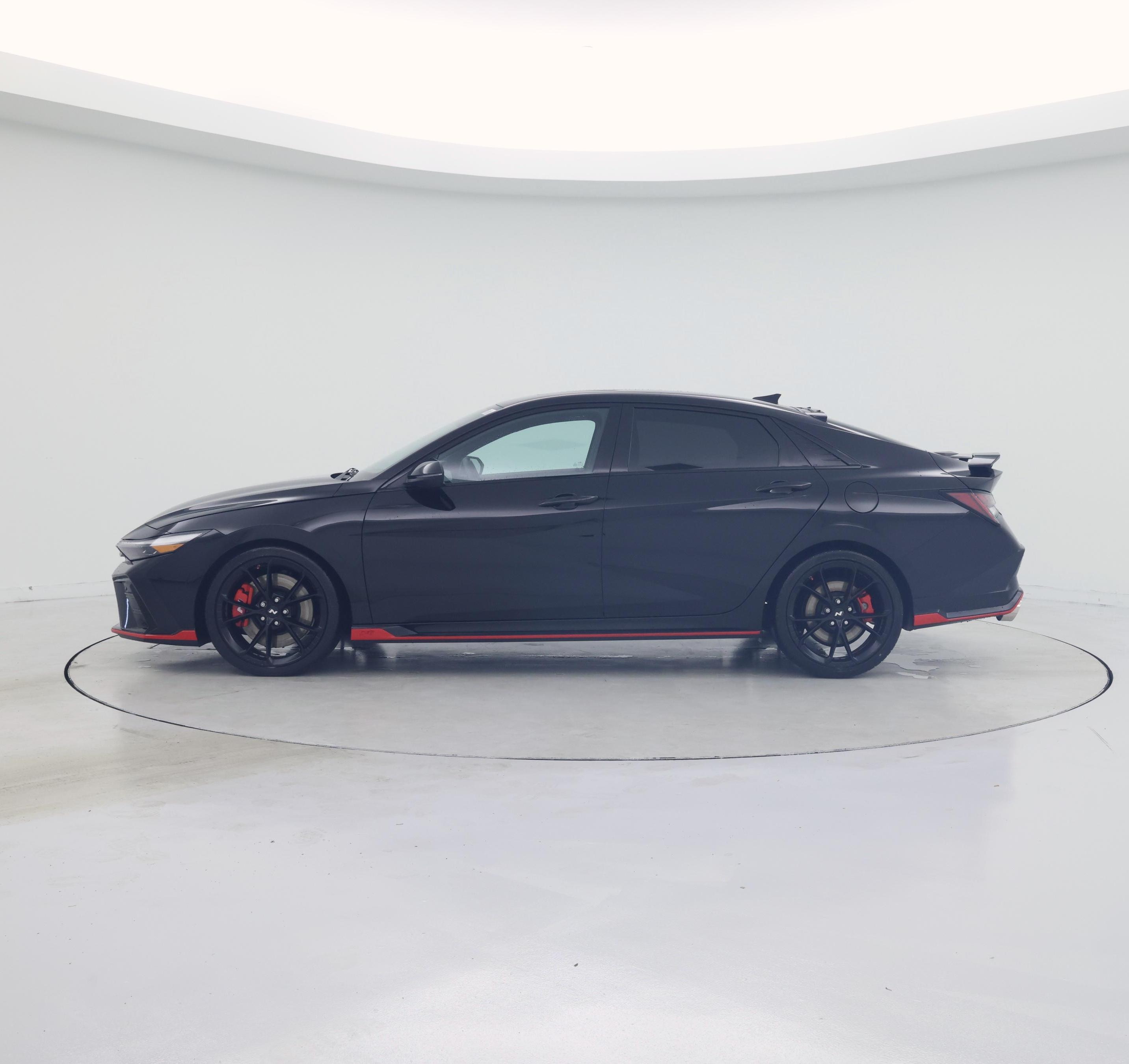 Thumbnail: 2024 Hyundai Elantra - 3