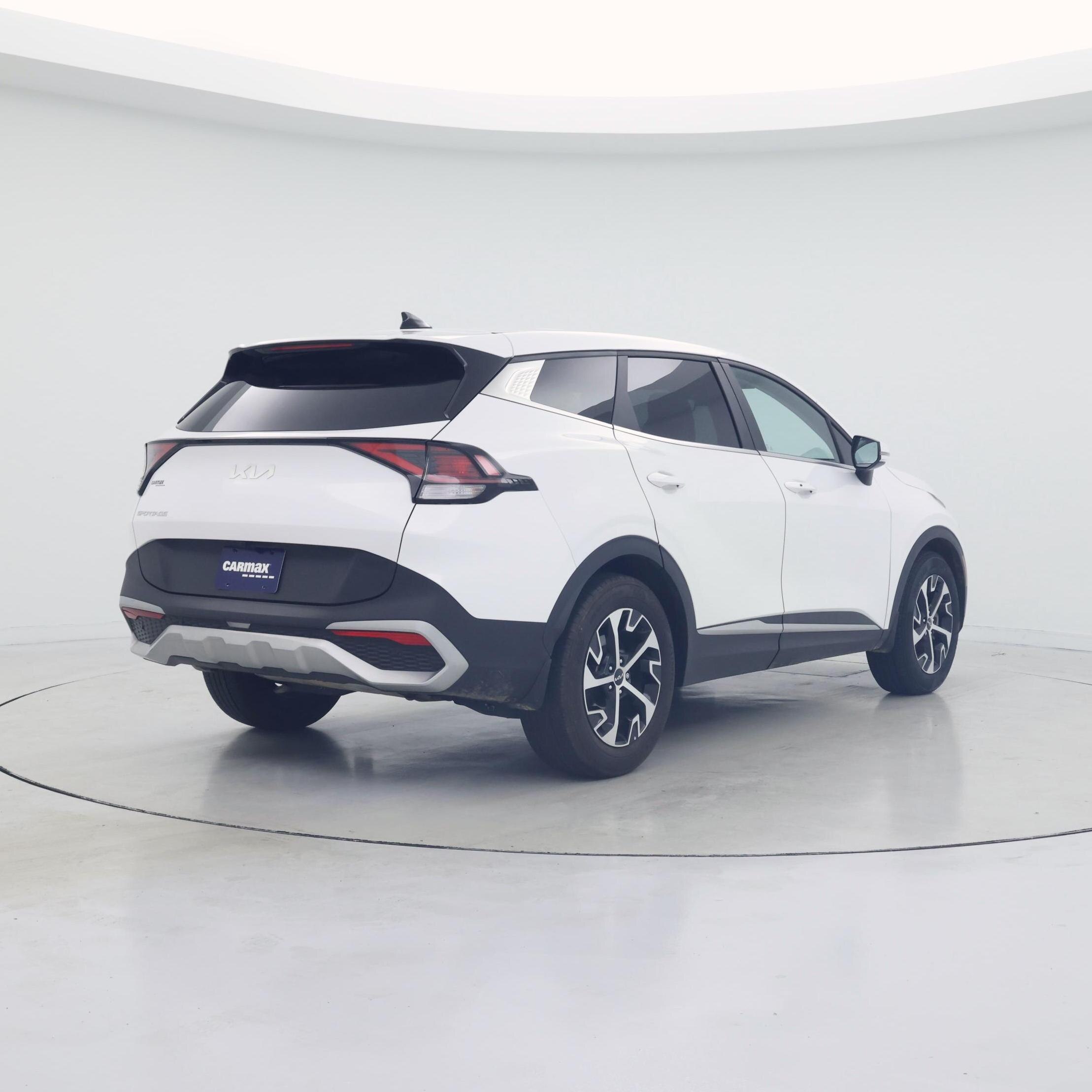 Thumbnail: 2024 Kia Sportage - 8