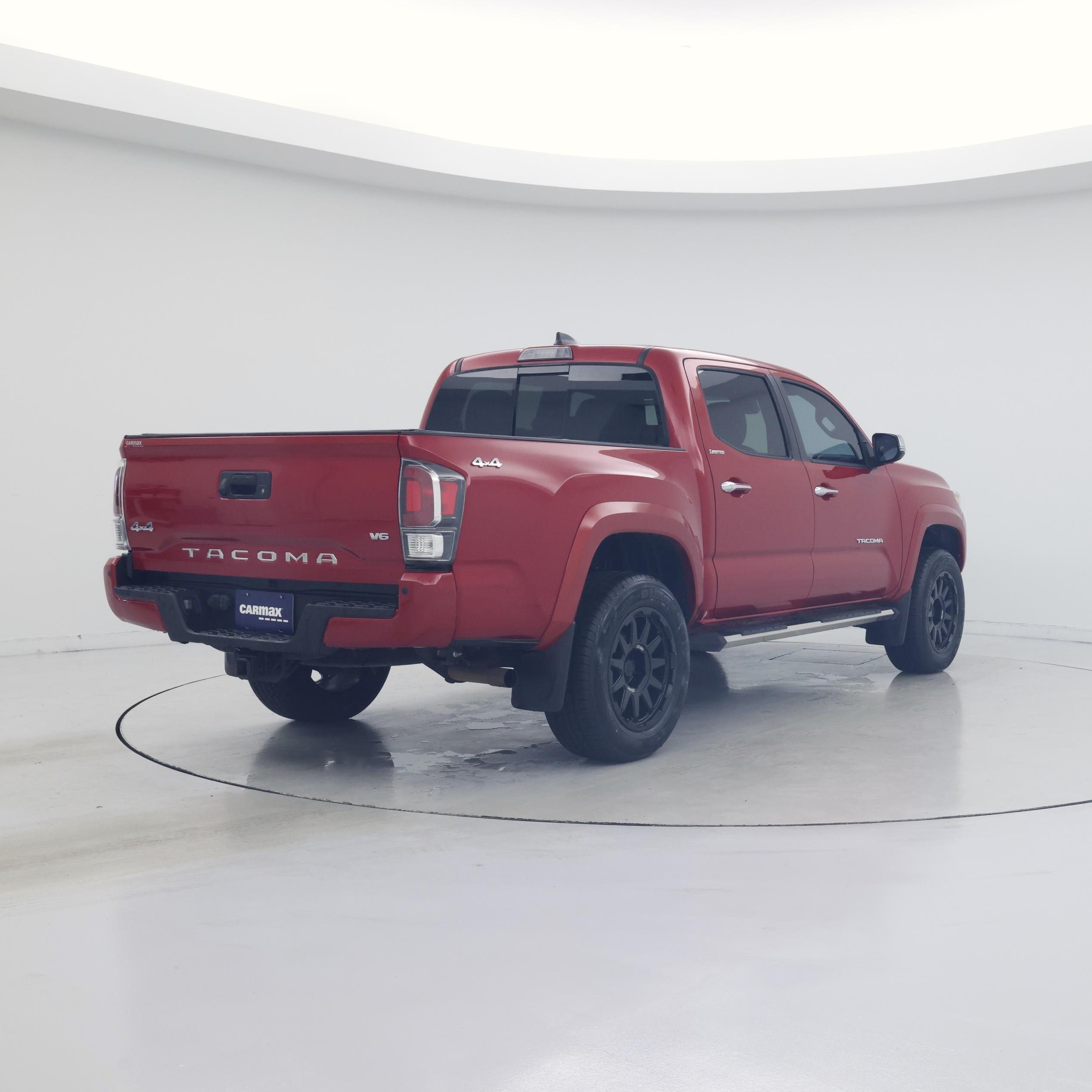 Thumbnail: 2020 Toyota Tacoma - 8