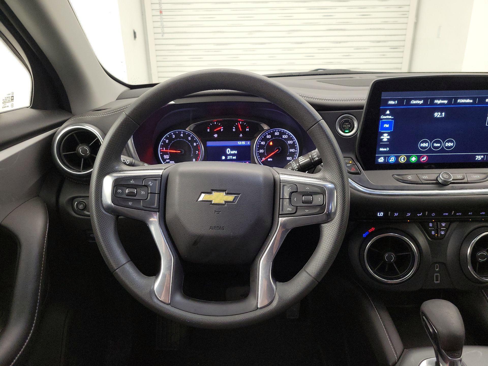 Thumbnail: 2023 Chevrolet Blazer - 10