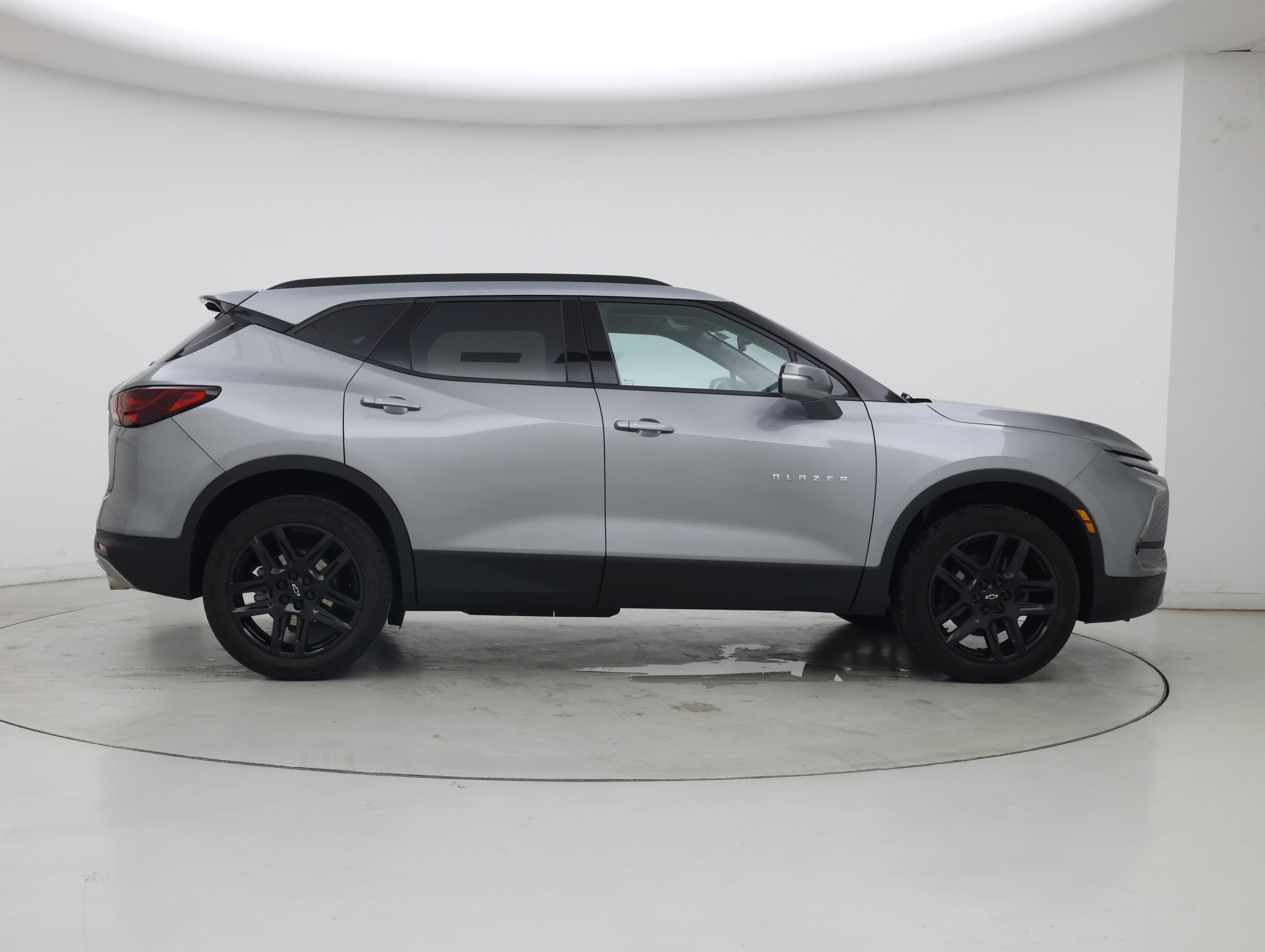 Thumbnail: 2023 Chevrolet Blazer - 7