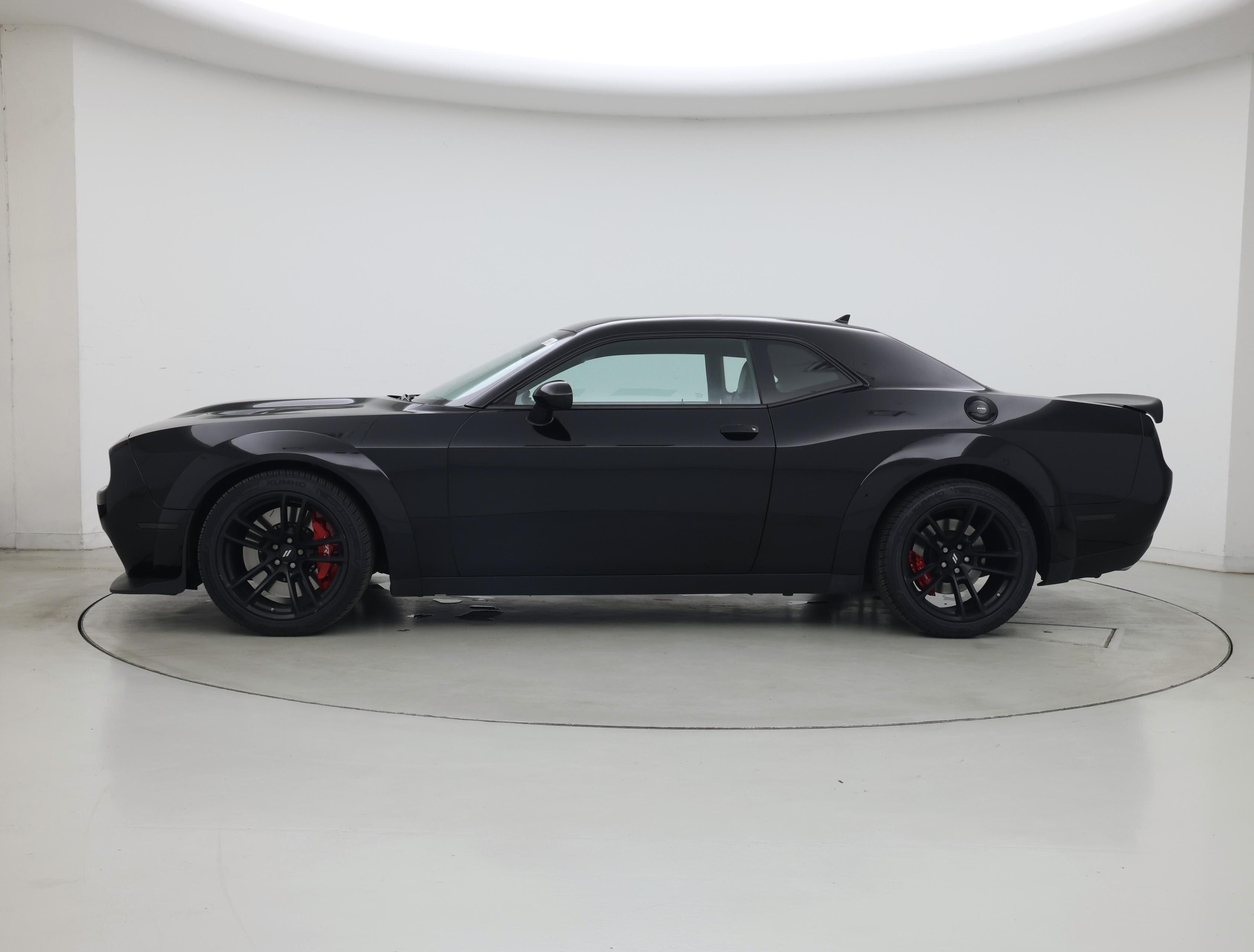 Thumbnail: 2021 Dodge Challenger - 3