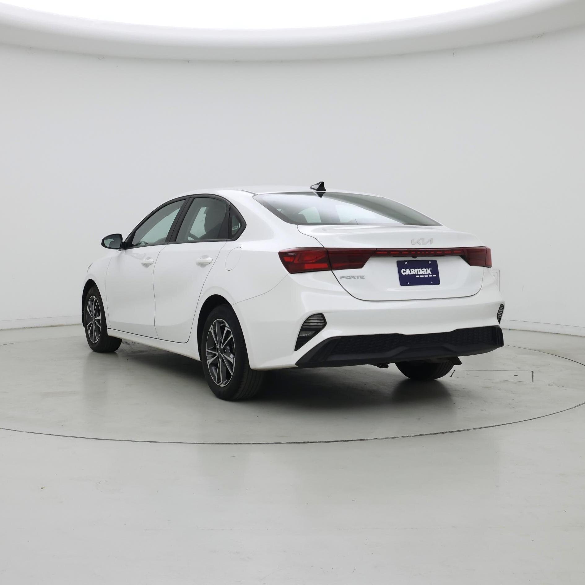 Thumbnail: 2024 Kia Forte - 2
