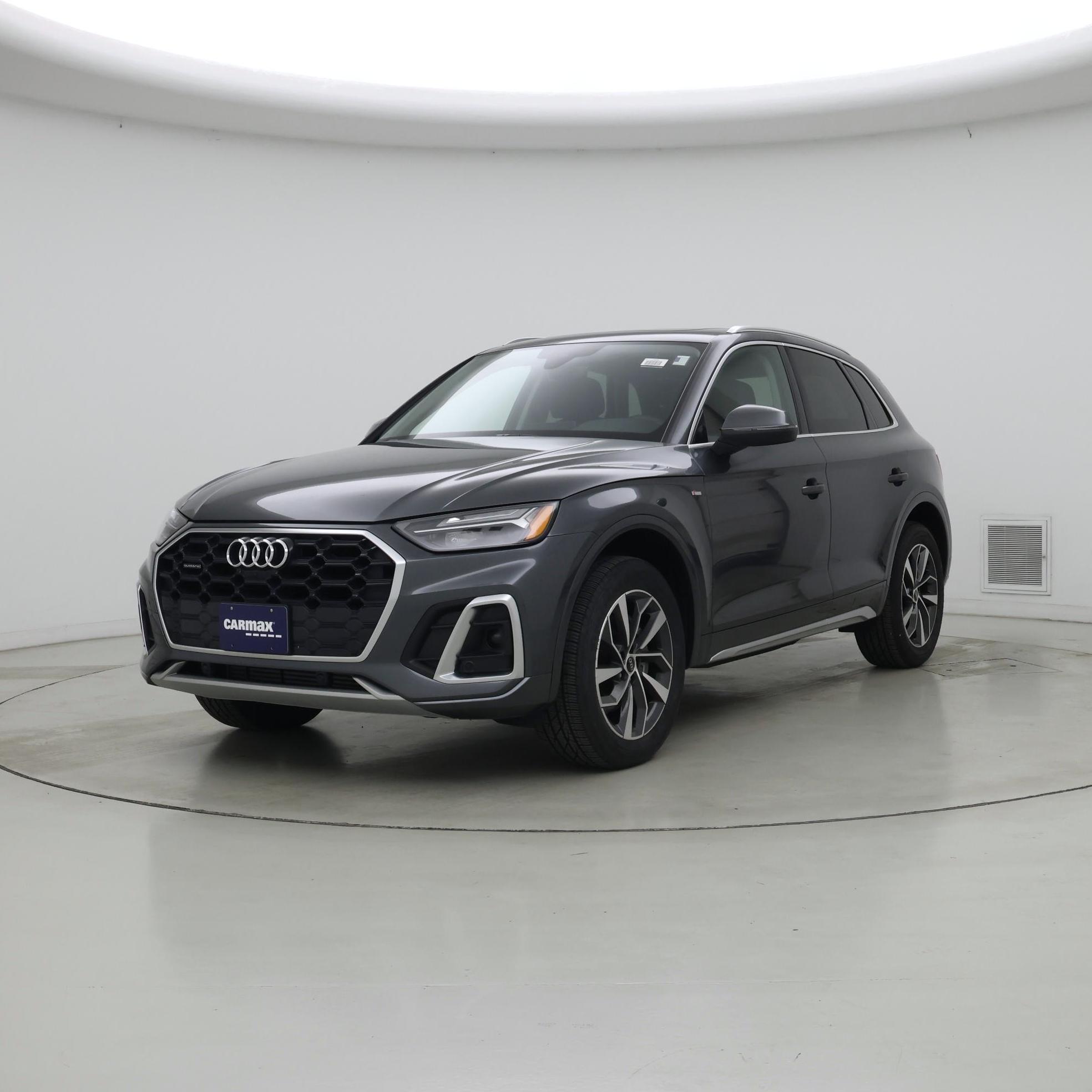 Thumbnail: 2023 Audi Q5 - 4