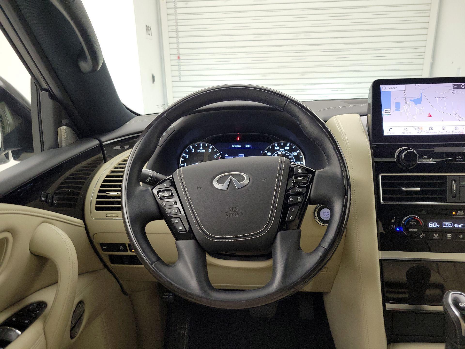 Thumbnail: 2022 INFINITI QX80 - 10