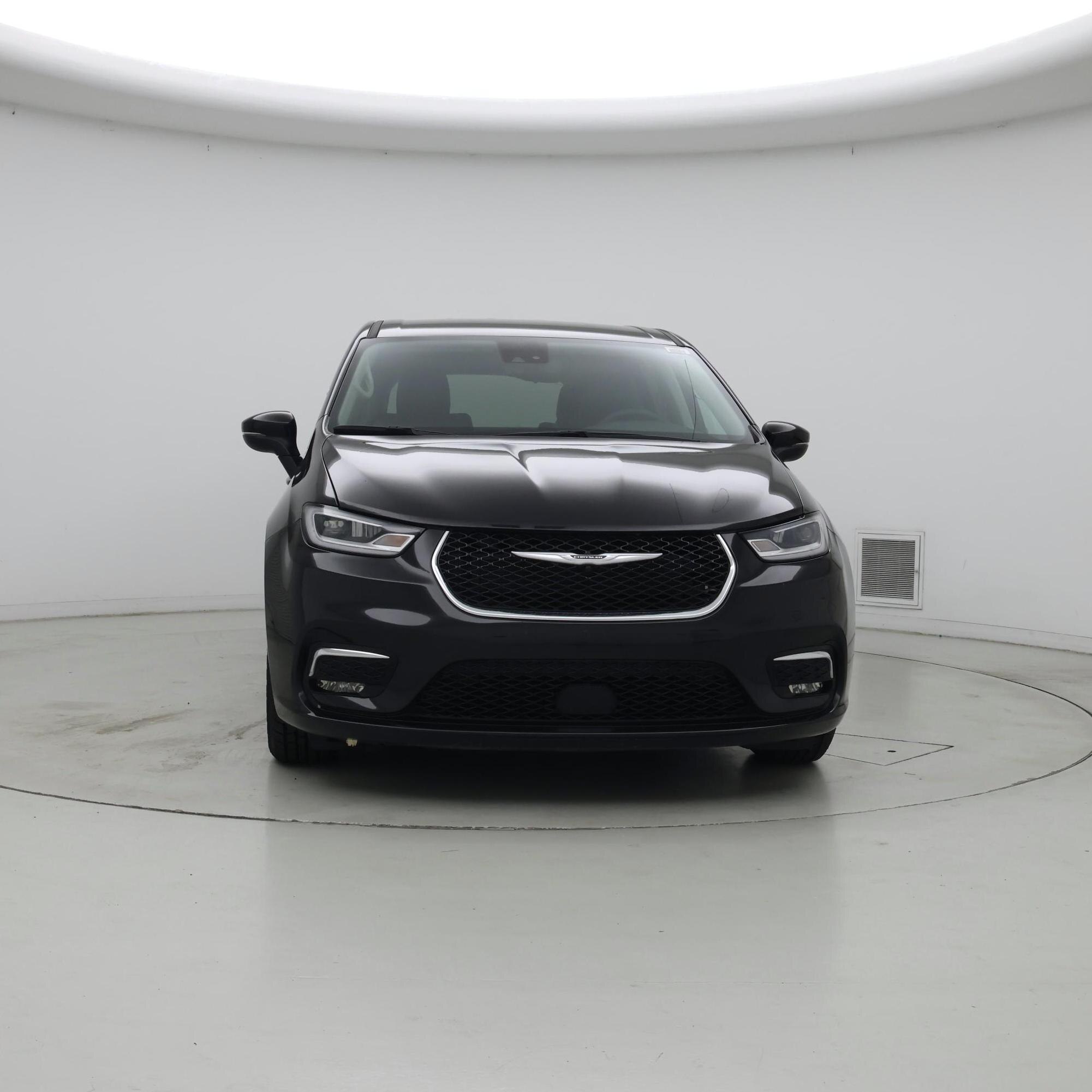 Thumbnail: 2023 Chrysler Pacifica - 5