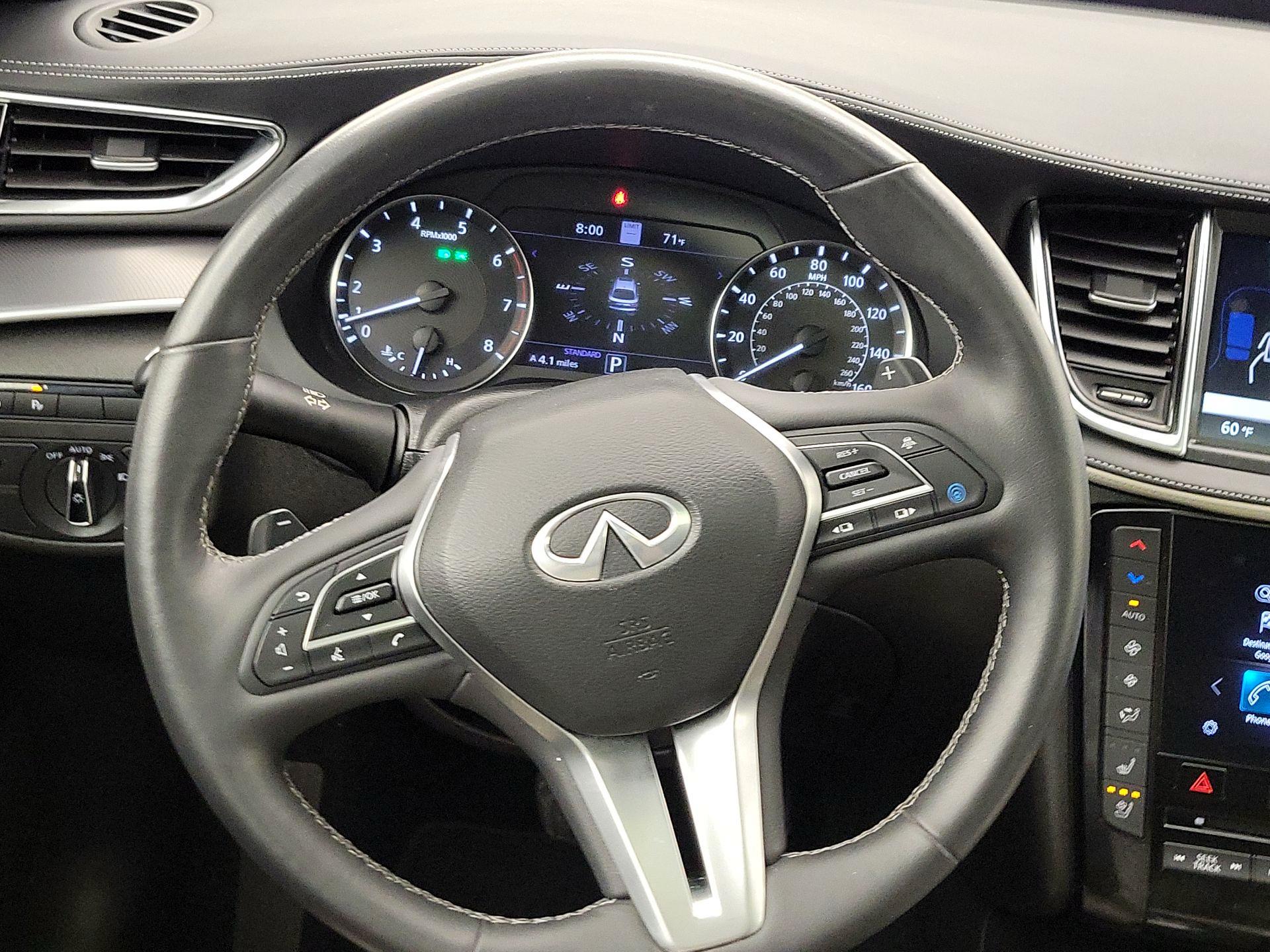 Thumbnail: 2023 INFINITI QX55 - 10