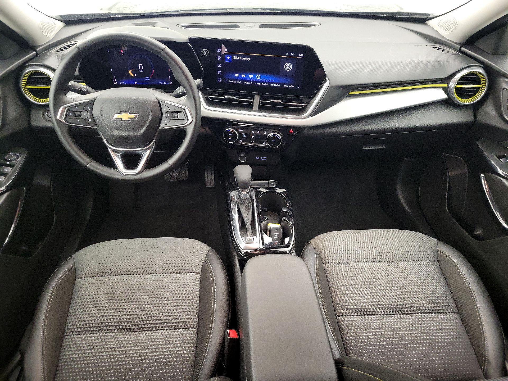 Thumbnail: 2025 Chevrolet Trax - 9
