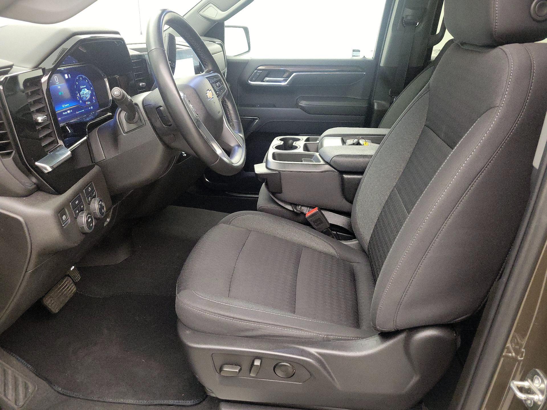 Thumbnail: 2023 Chevrolet Silverado 1500 - 11