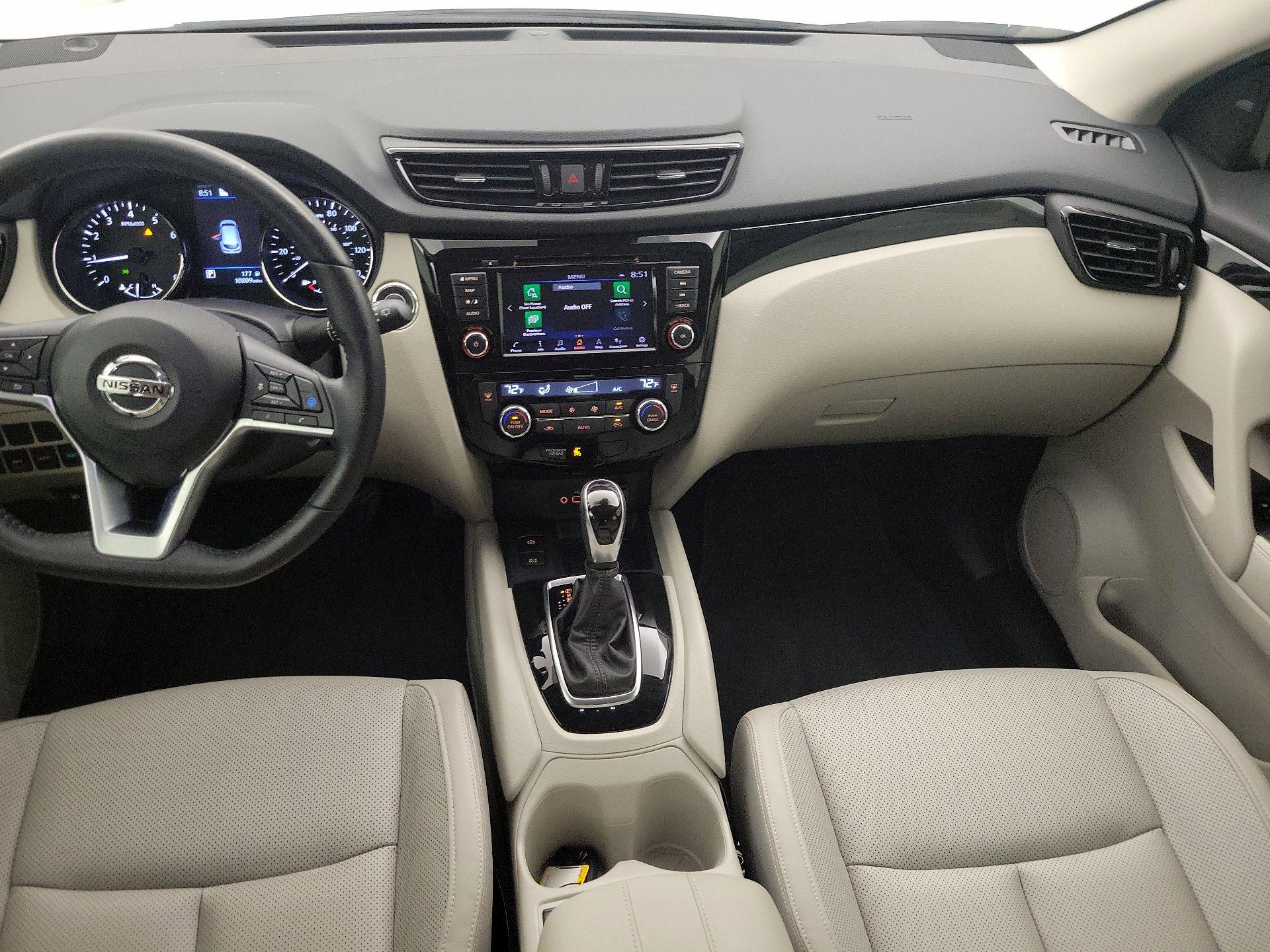 Thumbnail: 2022 Nissan Rogue Sport - 9