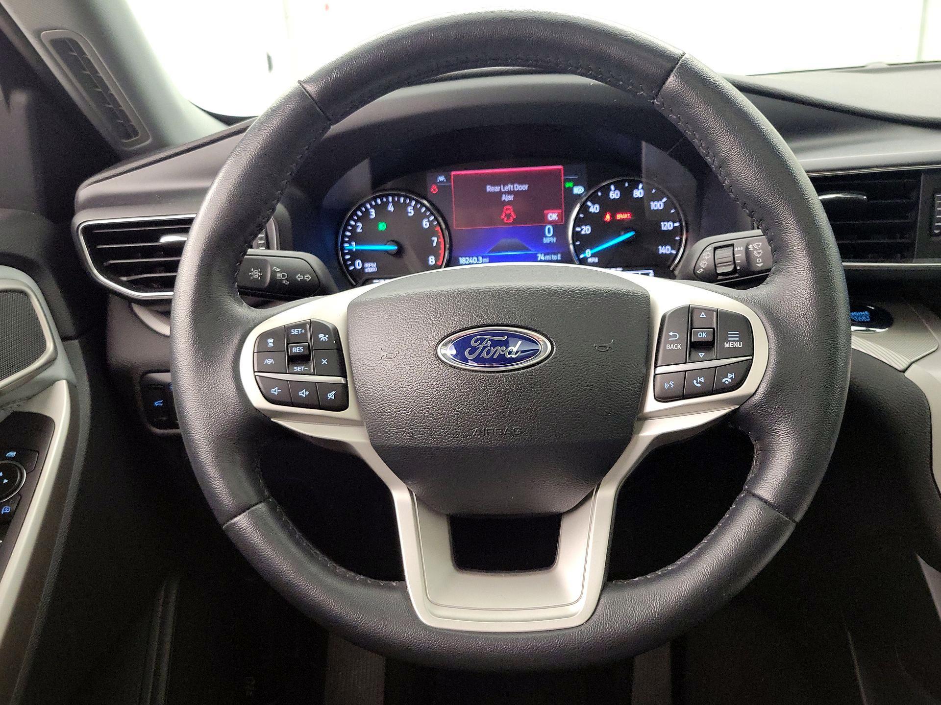 Thumbnail: 2023 Ford Explorer - 10