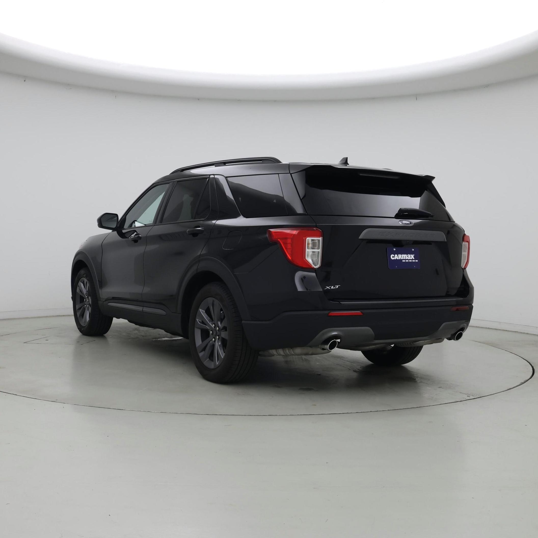 Thumbnail: 2023 Ford Explorer - 2