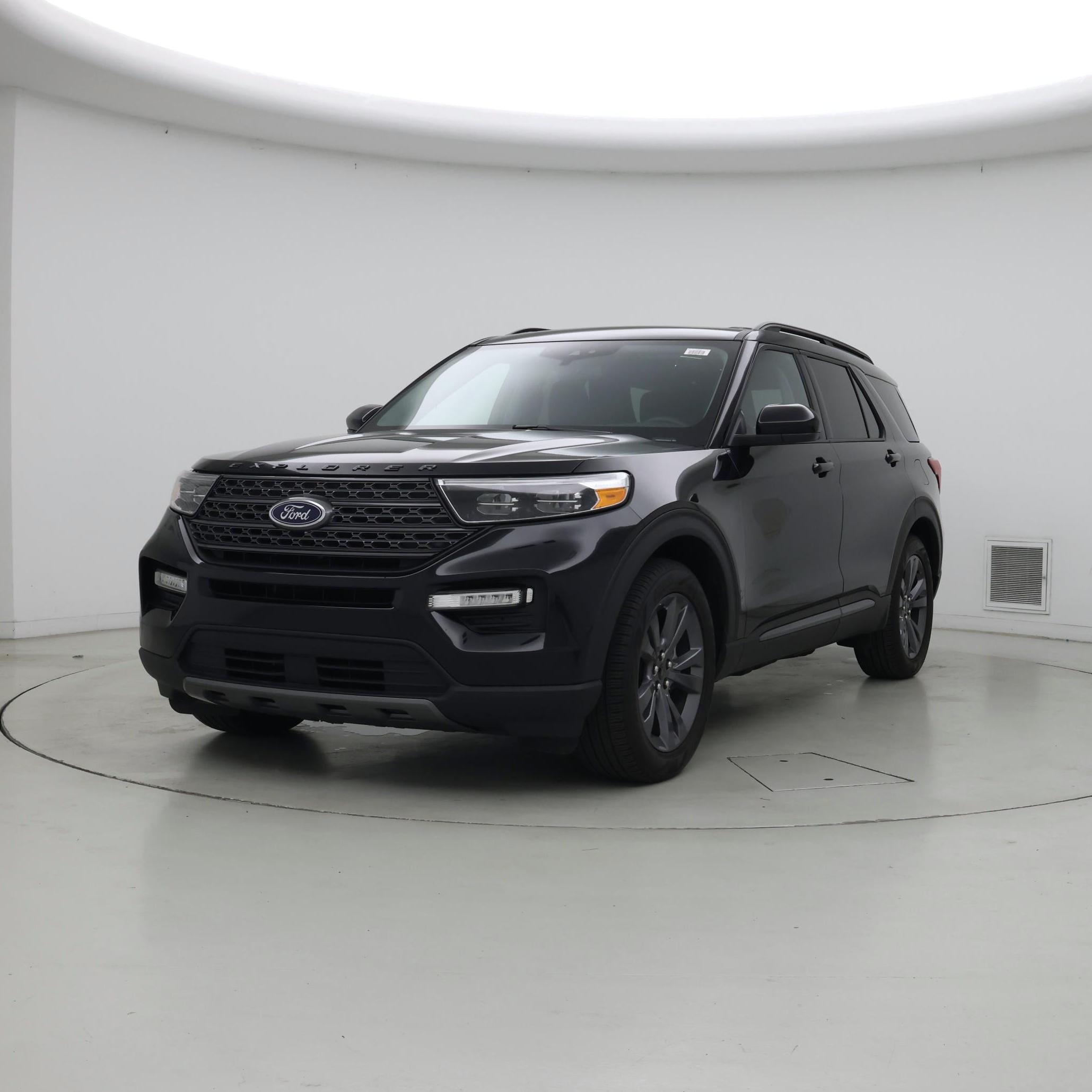 Thumbnail: 2023 Ford Explorer - 4
