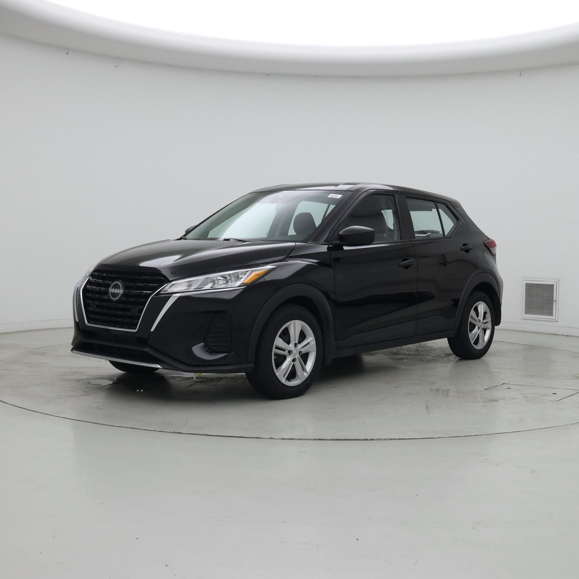 Thumbnail: 2024 Nissan Kicks - 4