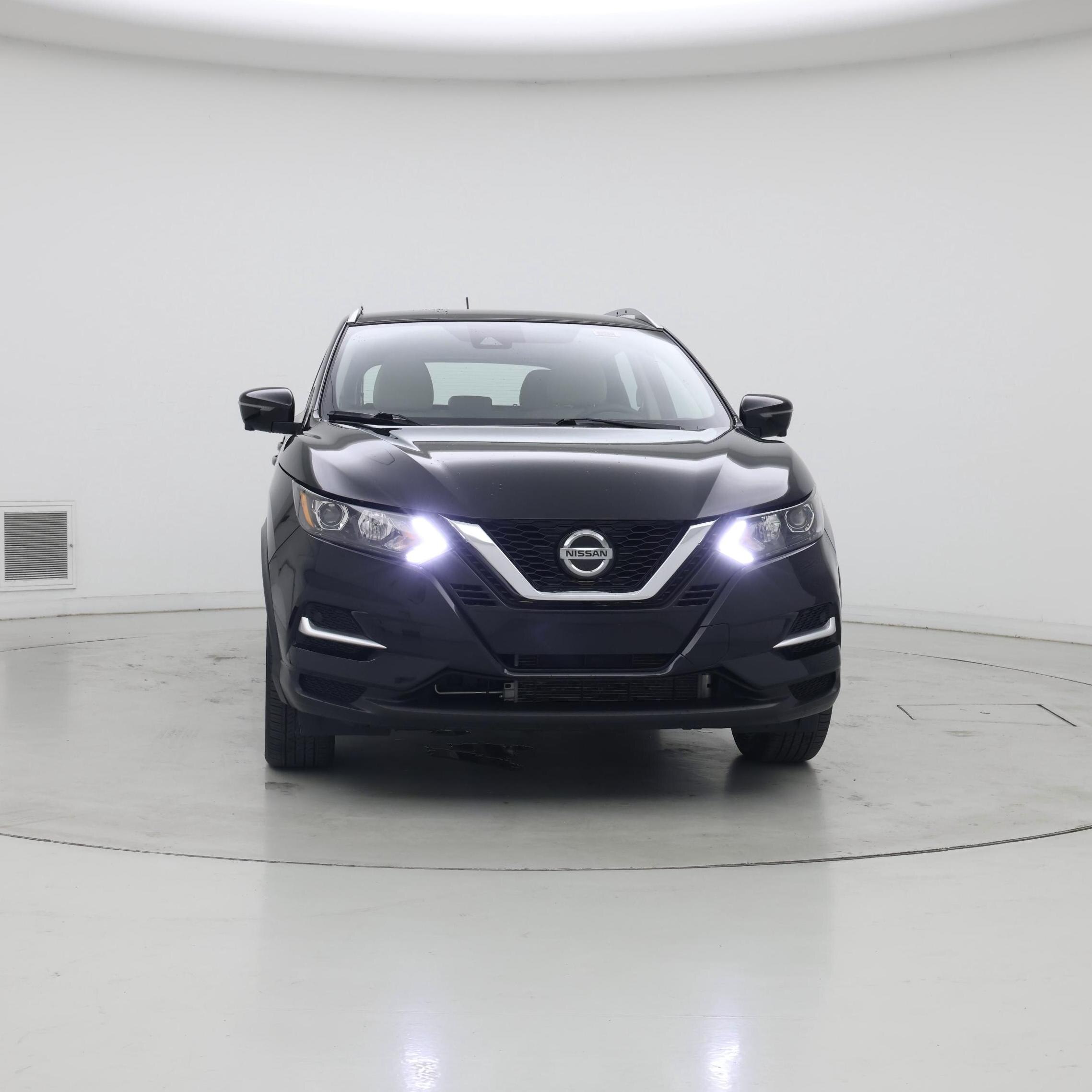 Thumbnail: 2022 Nissan Rogue Sport - 5