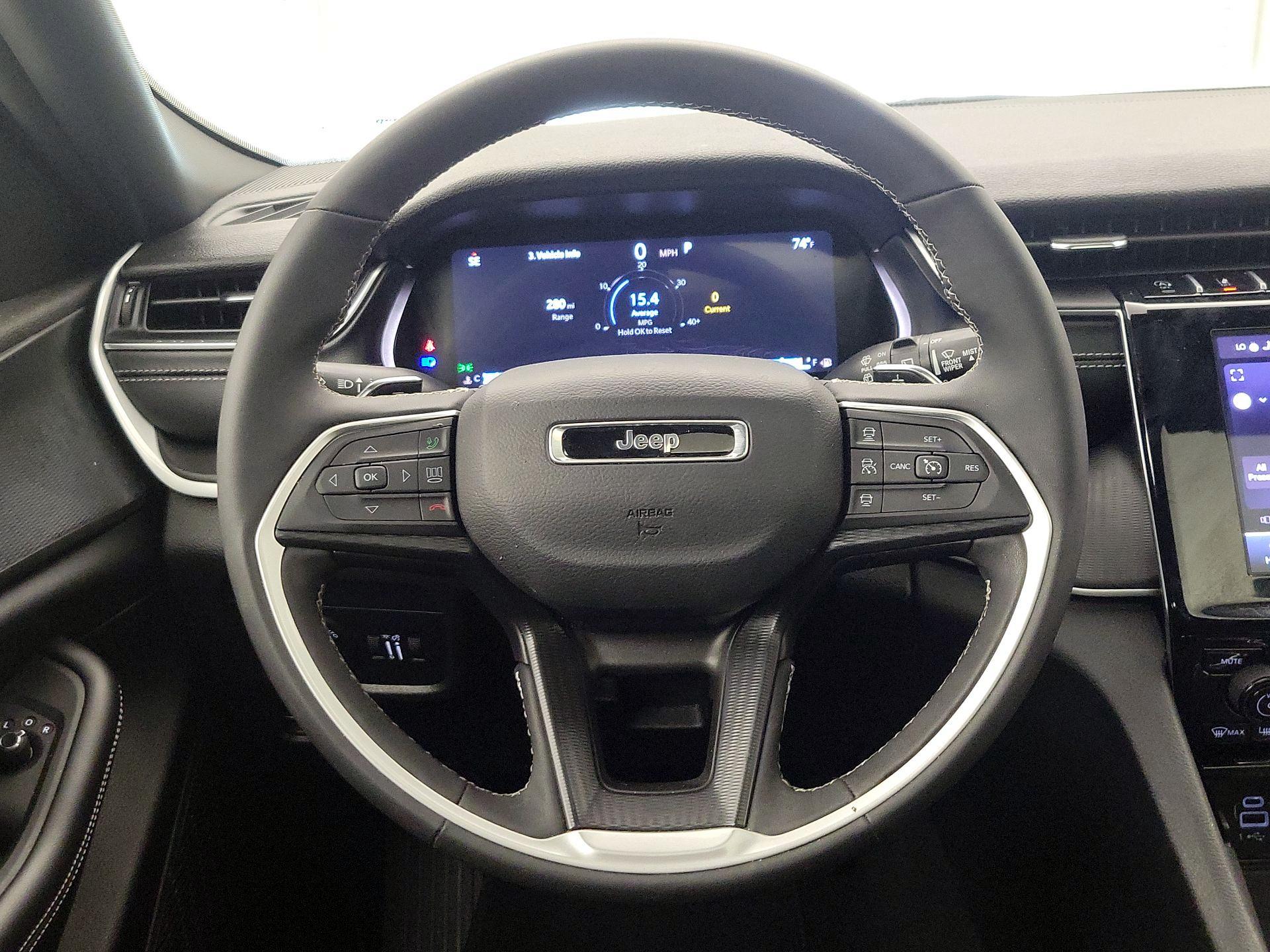 Thumbnail: 2025 Jeep Grand Cherokee - 10