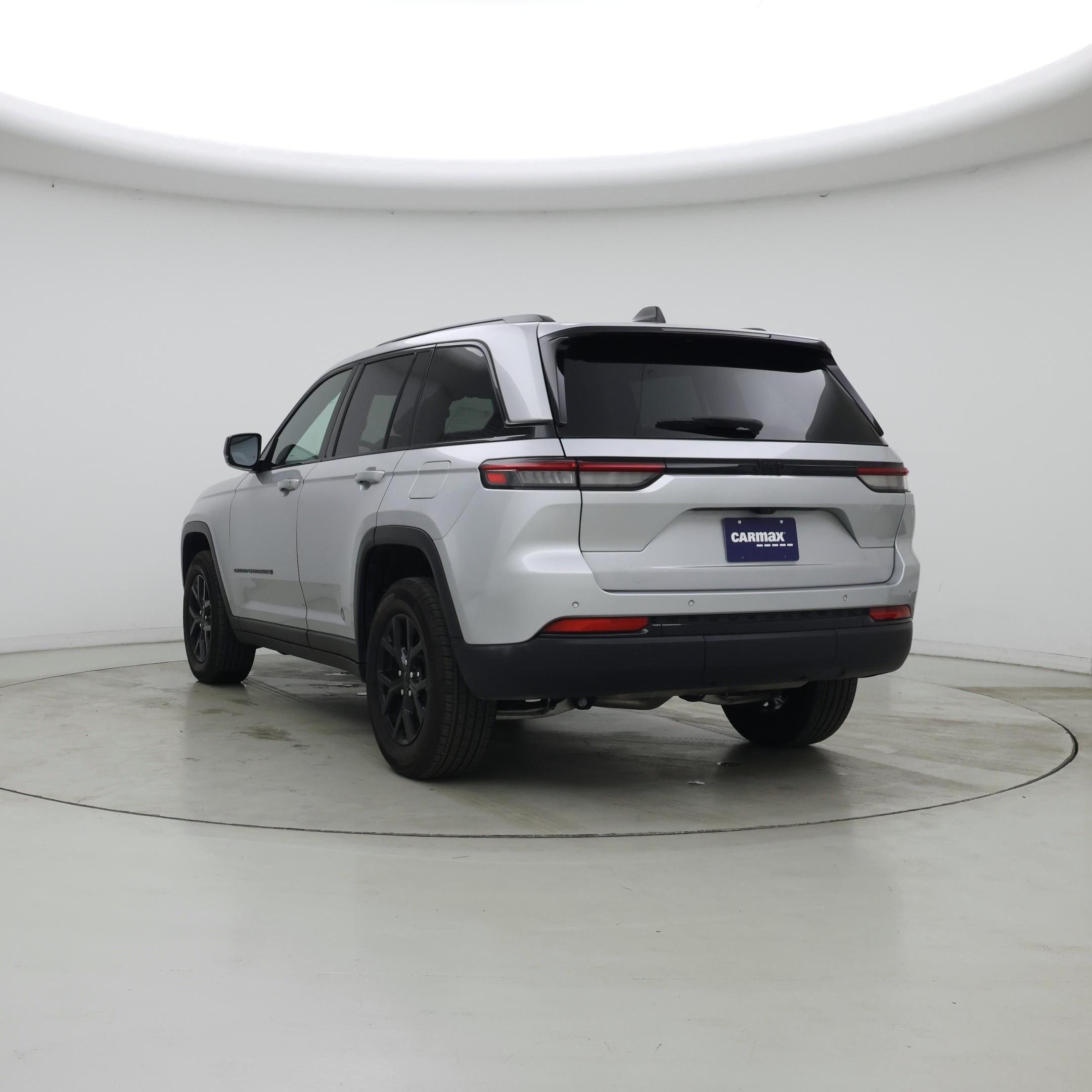 Thumbnail: 2025 Jeep Grand Cherokee - 2