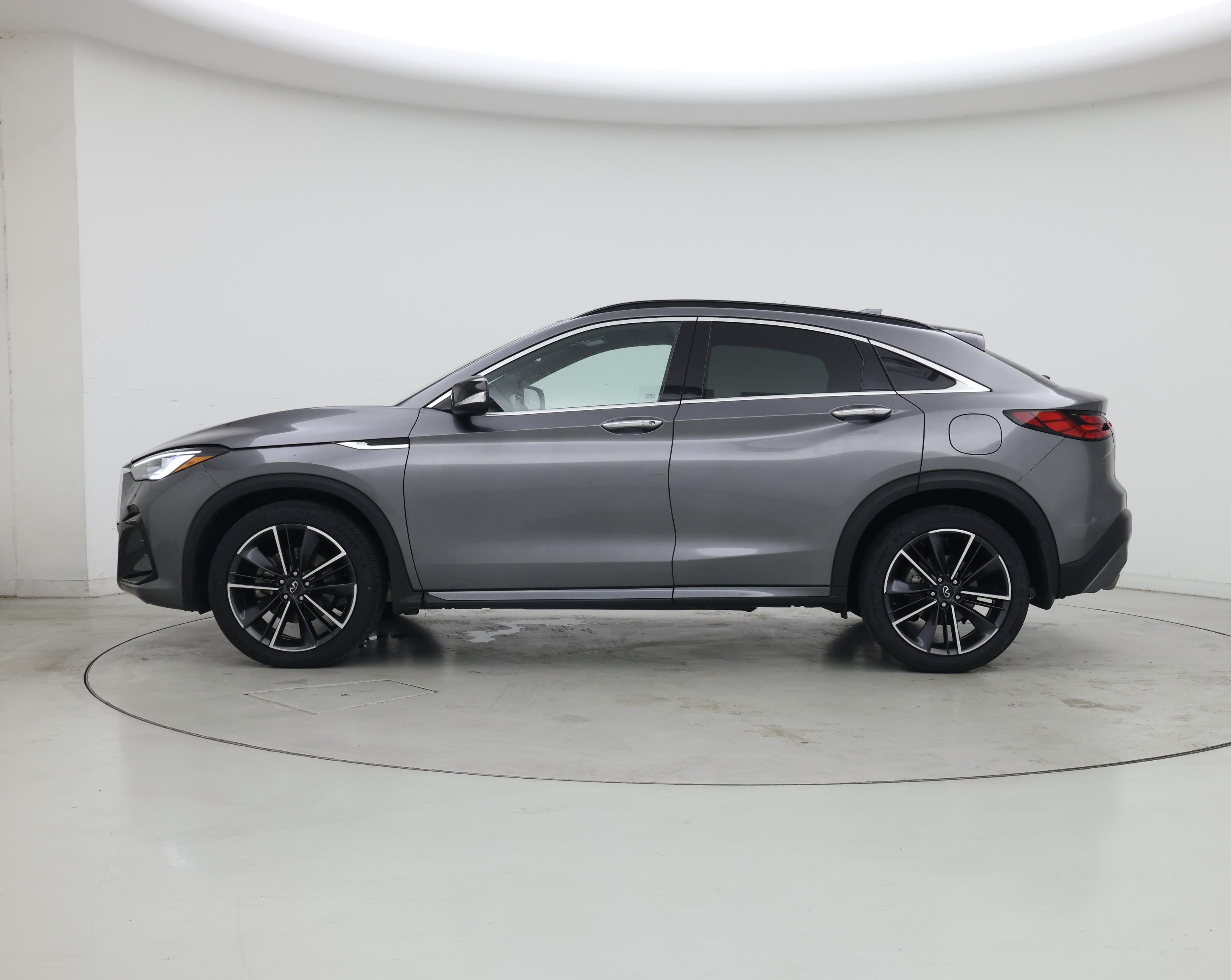 Thumbnail: 2023 INFINITI QX55 - 3