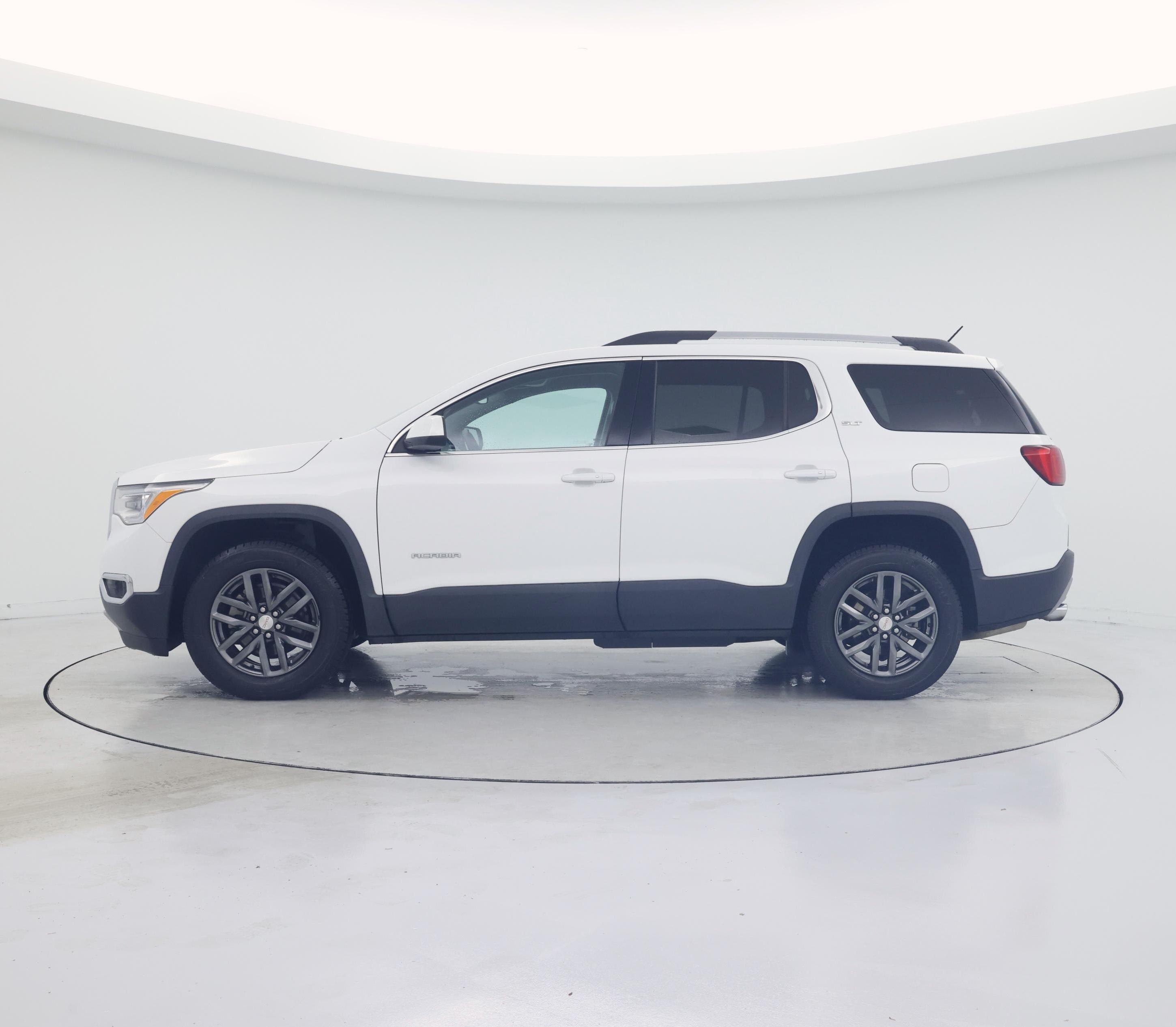Thumbnail: 2019 GMC Acadia - 3