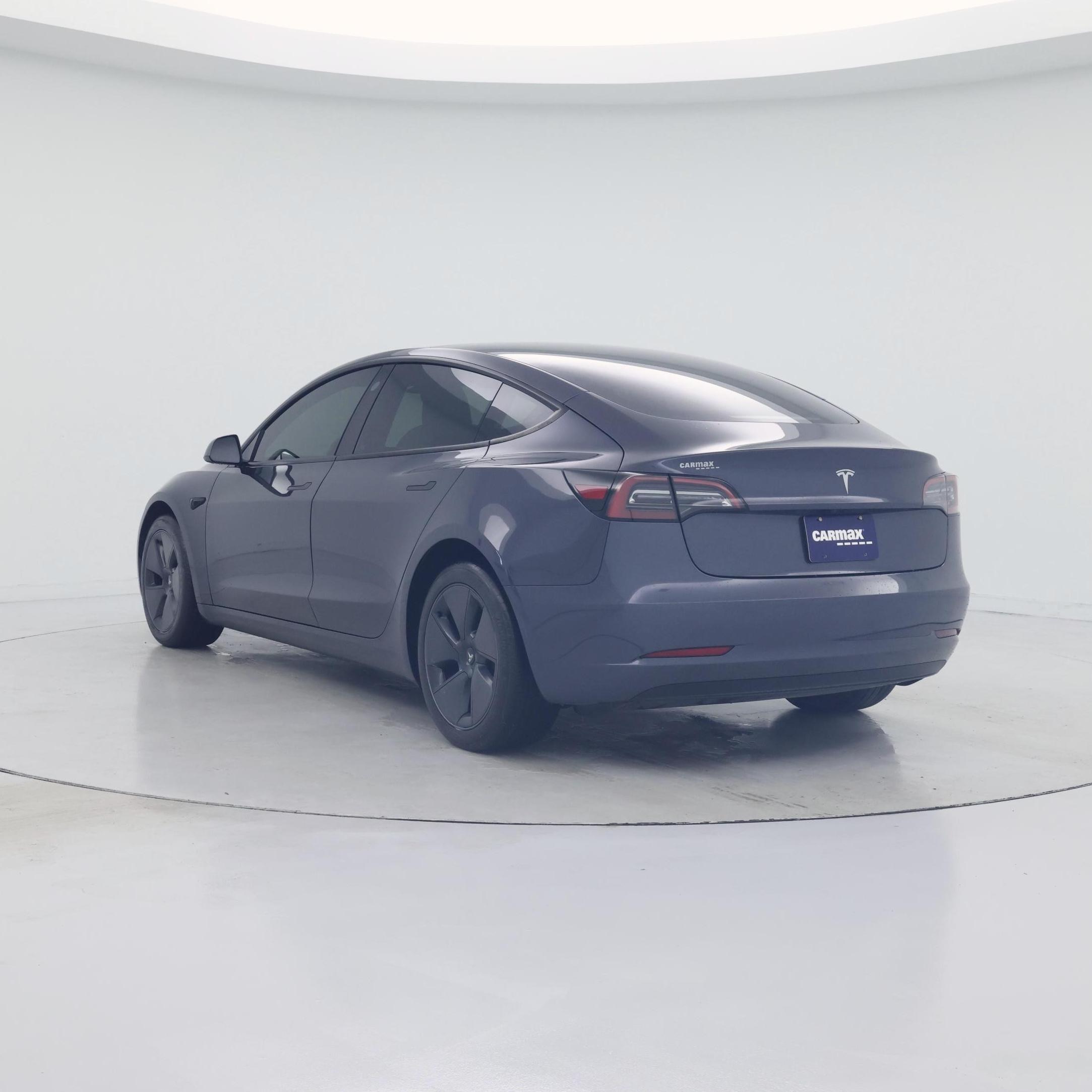 Thumbnail: 2023 Tesla Model 3 - 2