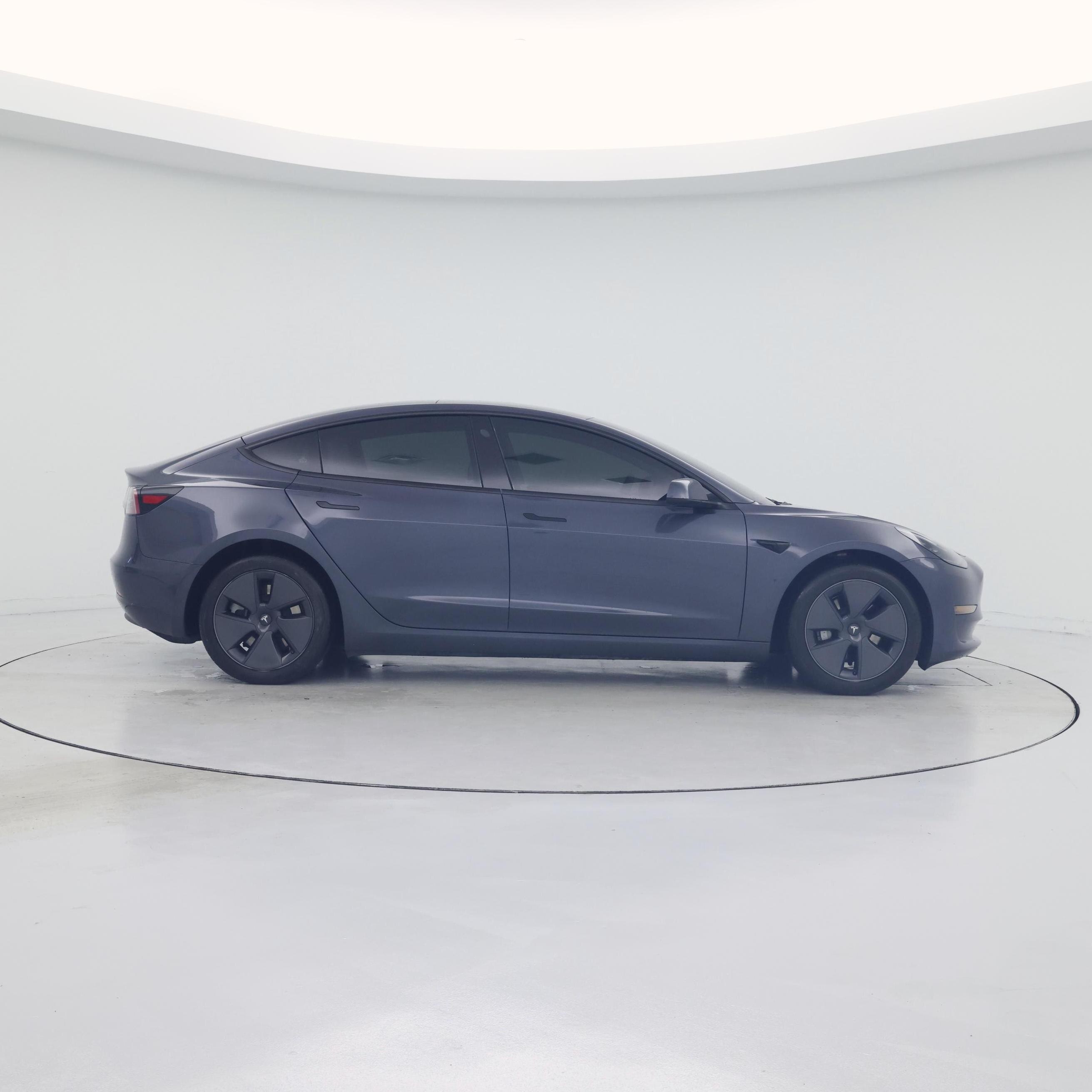 Thumbnail: 2023 Tesla Model 3 - 7