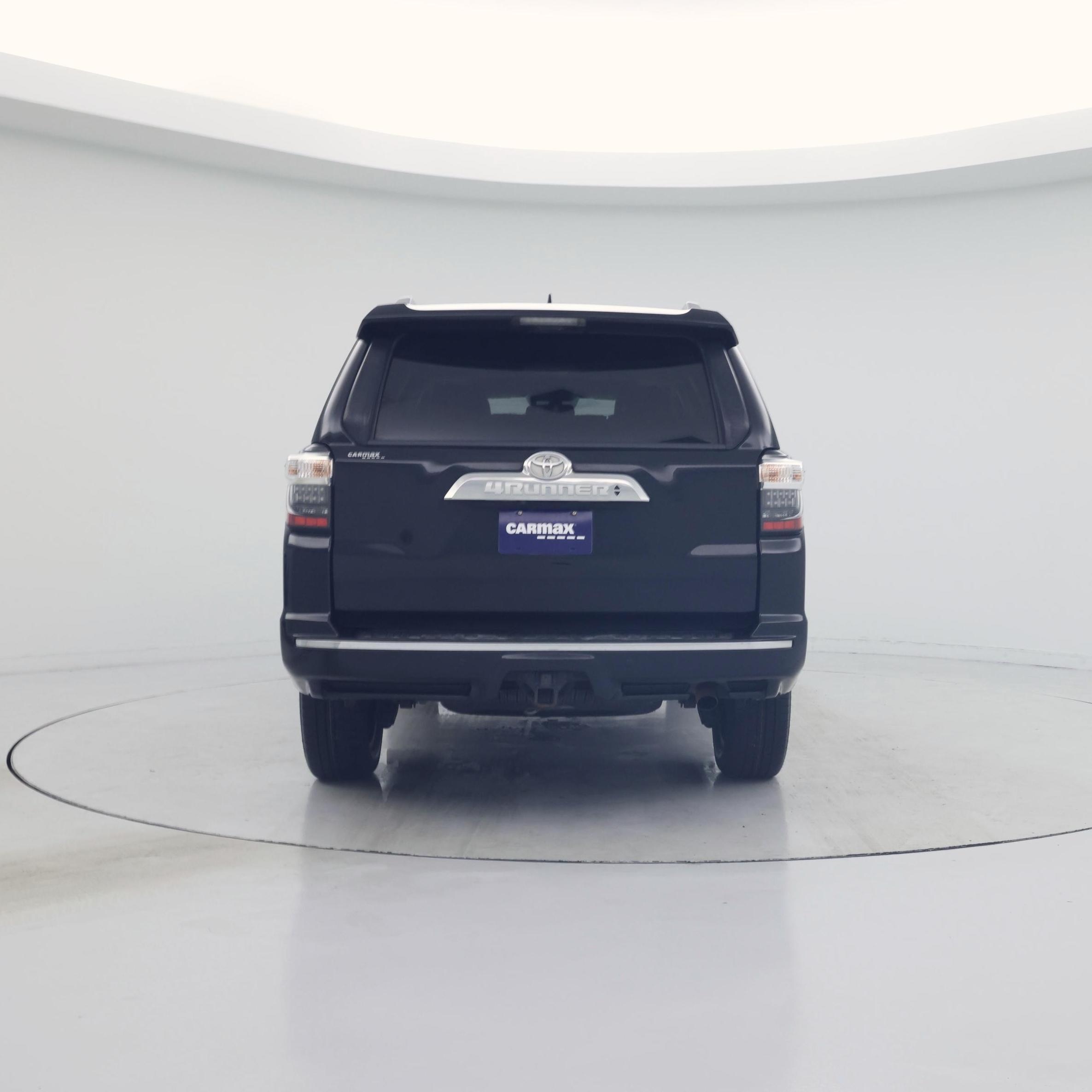 Thumbnail: 2019 Toyota 4Runner - 6