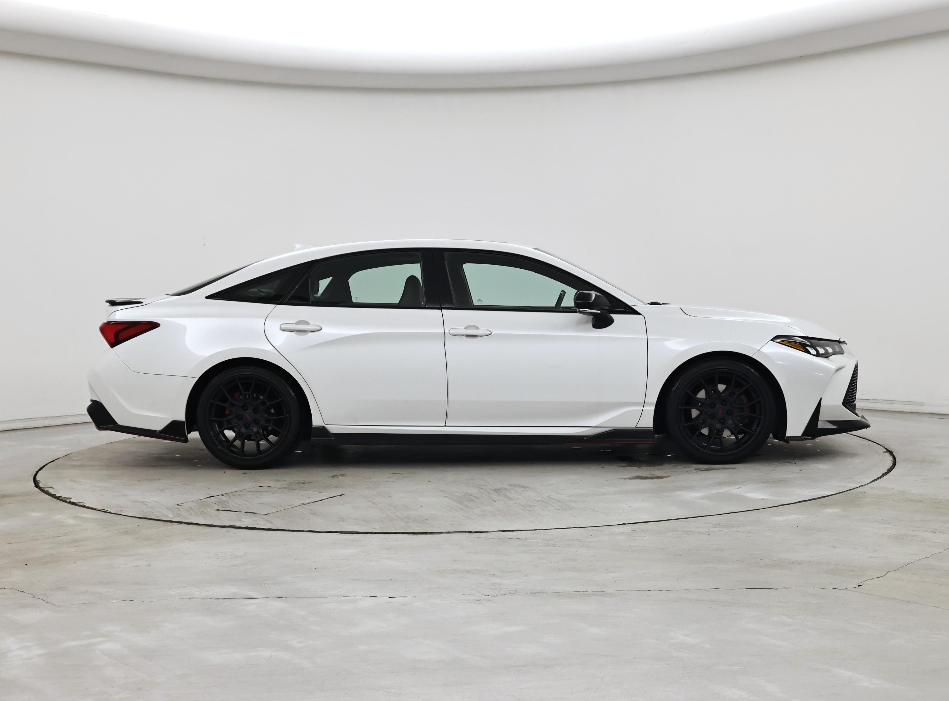 Thumbnail: 2020 Toyota Avalon - 7