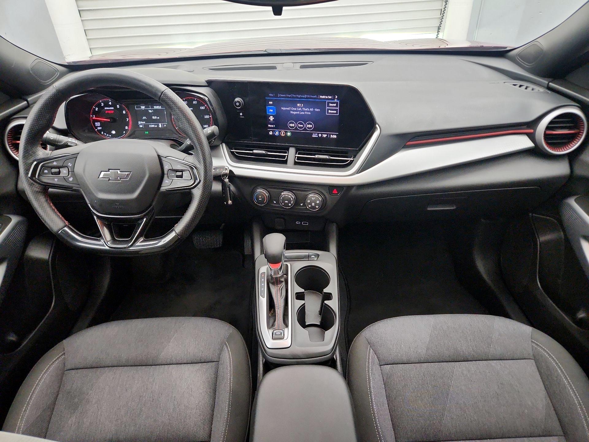 Thumbnail: 2024 Chevrolet Trax - 9