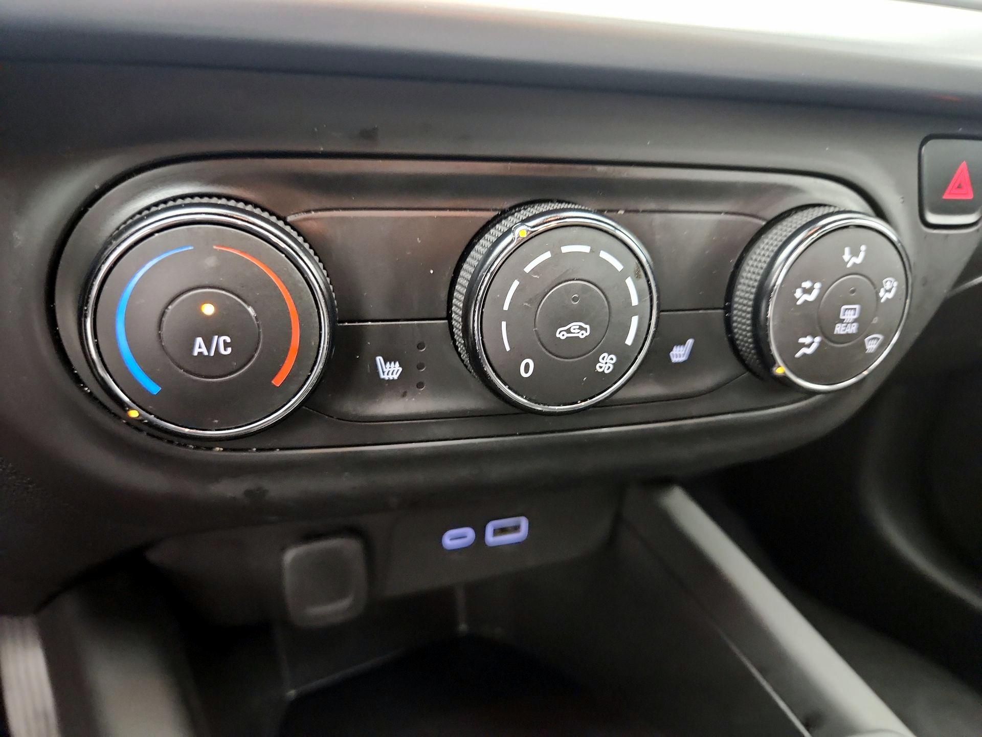 Thumbnail: 2024 Chevrolet Trax - 16