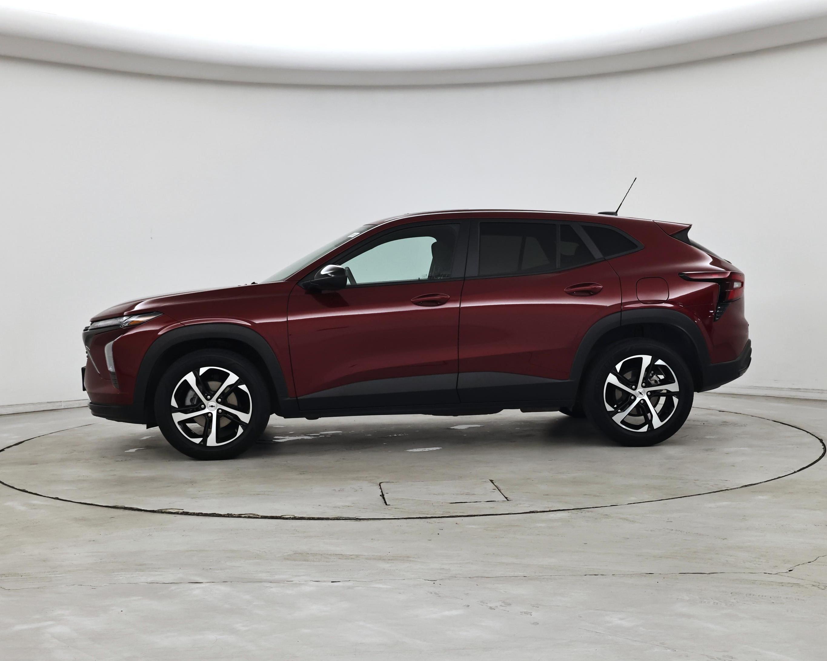 Thumbnail: 2024 Chevrolet Trax - 3