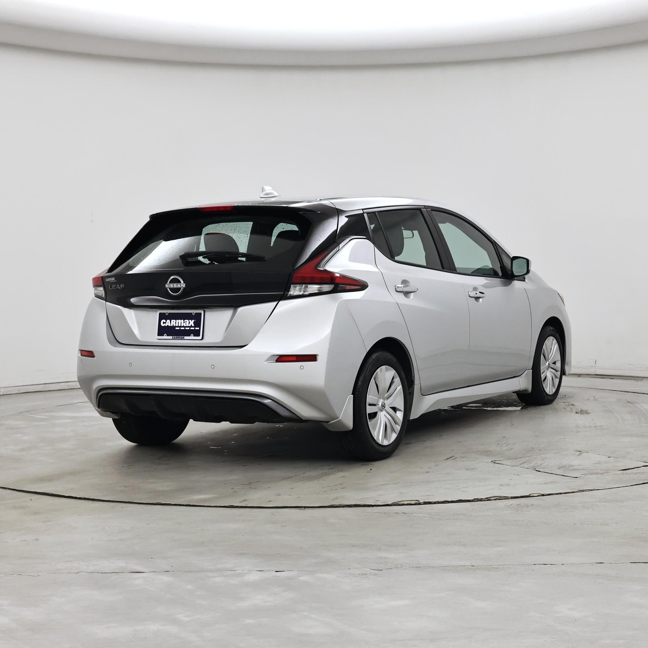 Thumbnail: 2023 Nissan Leaf - 8