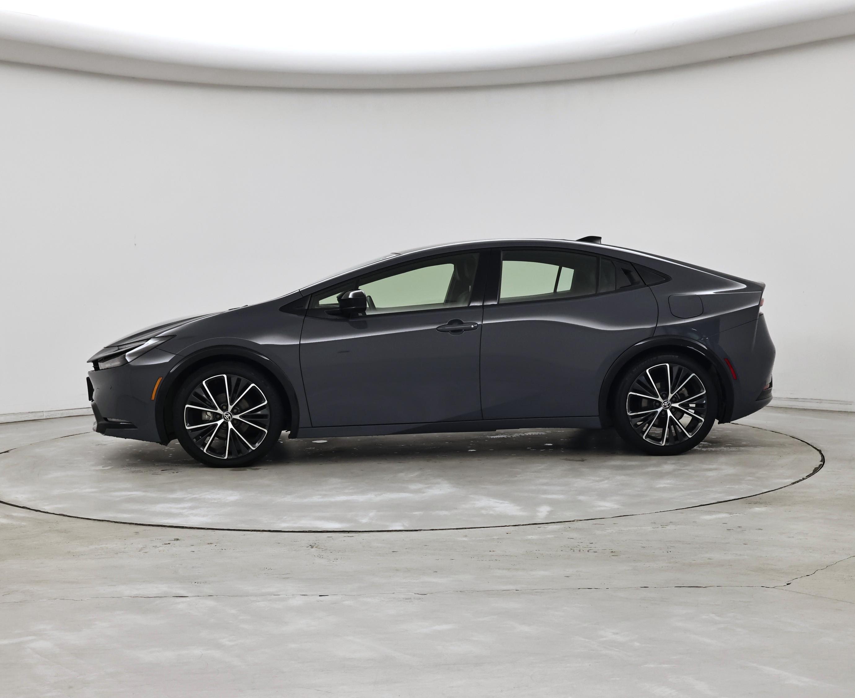 Thumbnail: 2024 Toyota Prius - 3