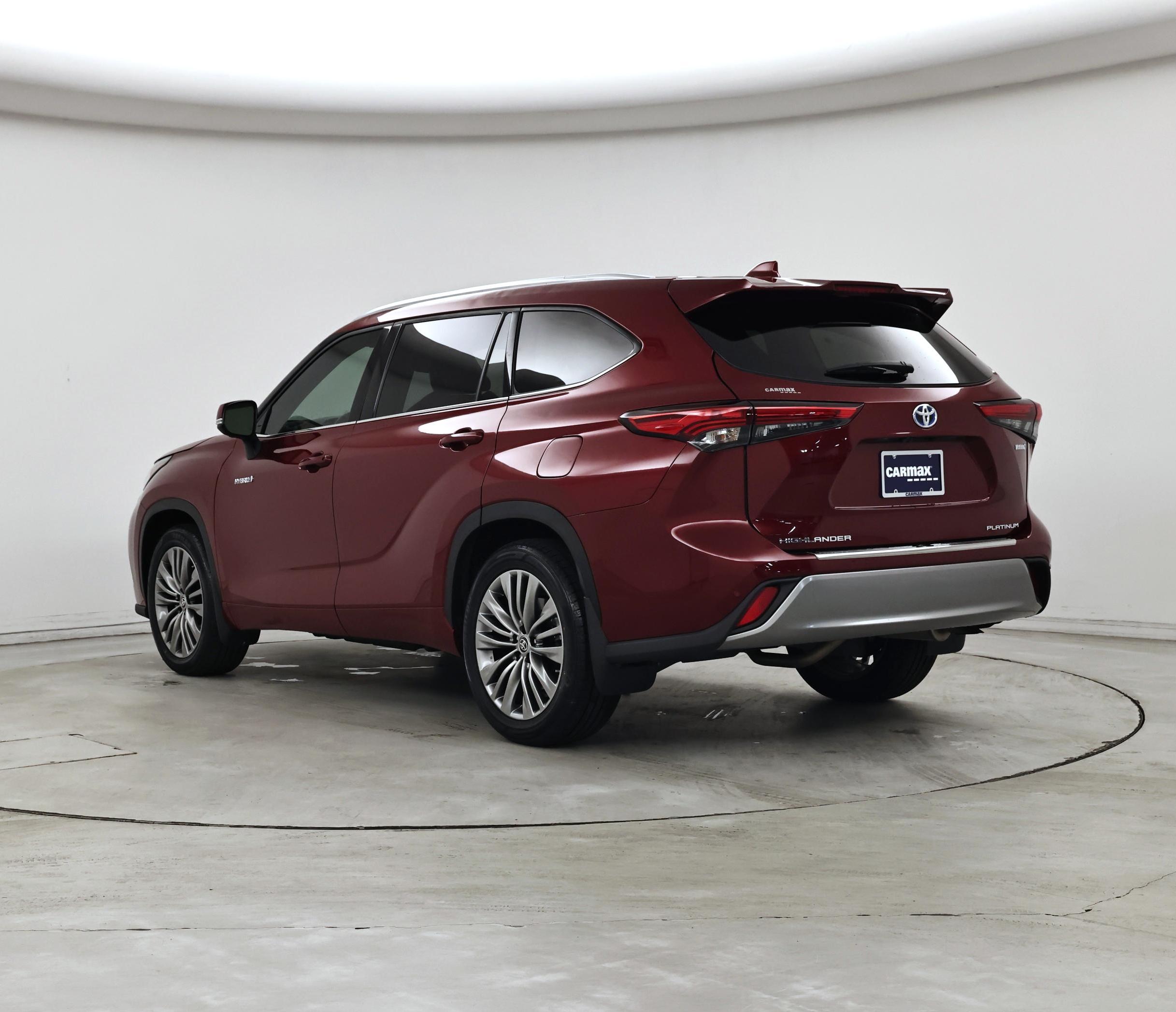 Thumbnail: 2021 Toyota Highlander - 2