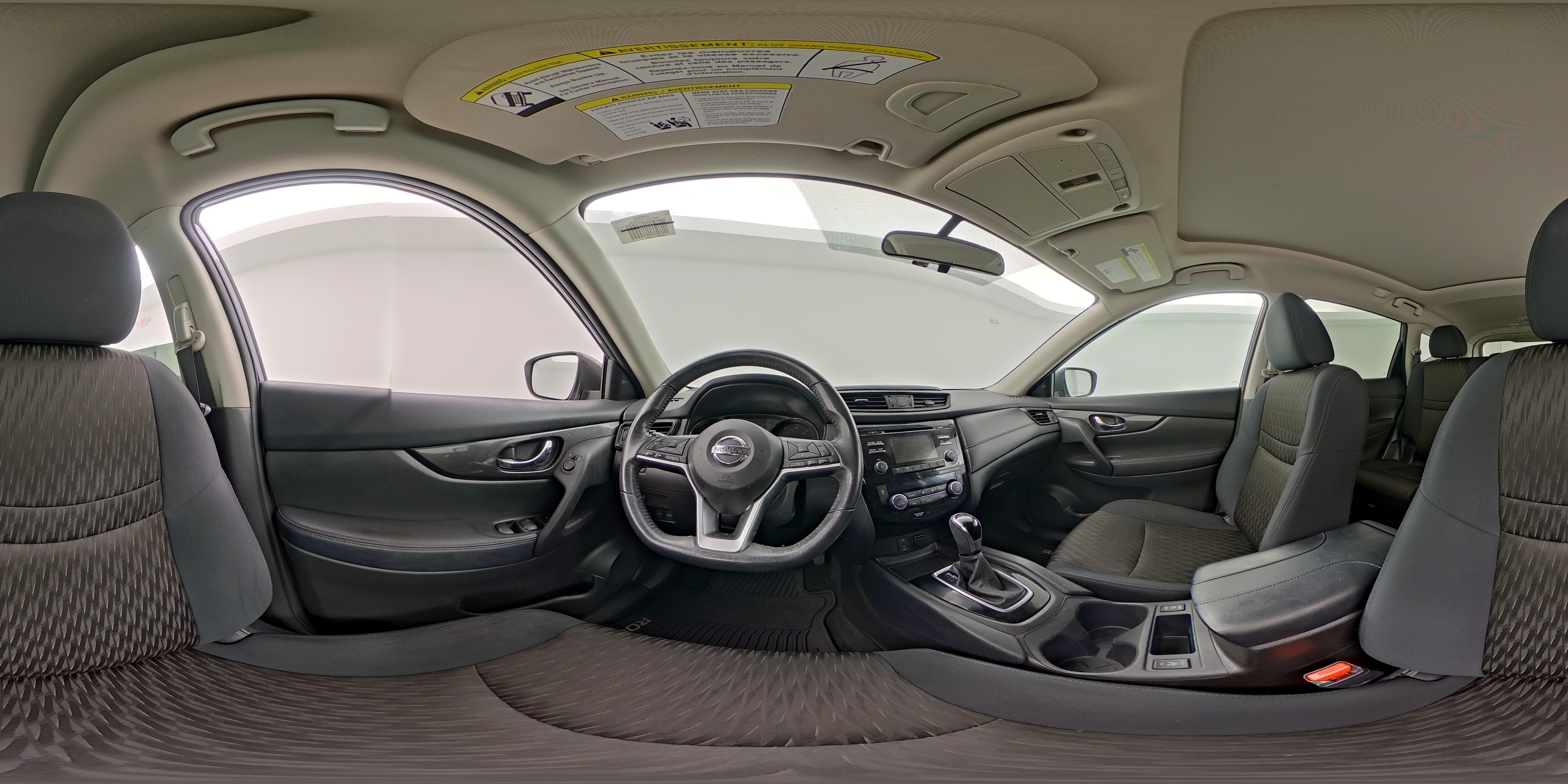2017 Nissan Rogue SV - Photo 28