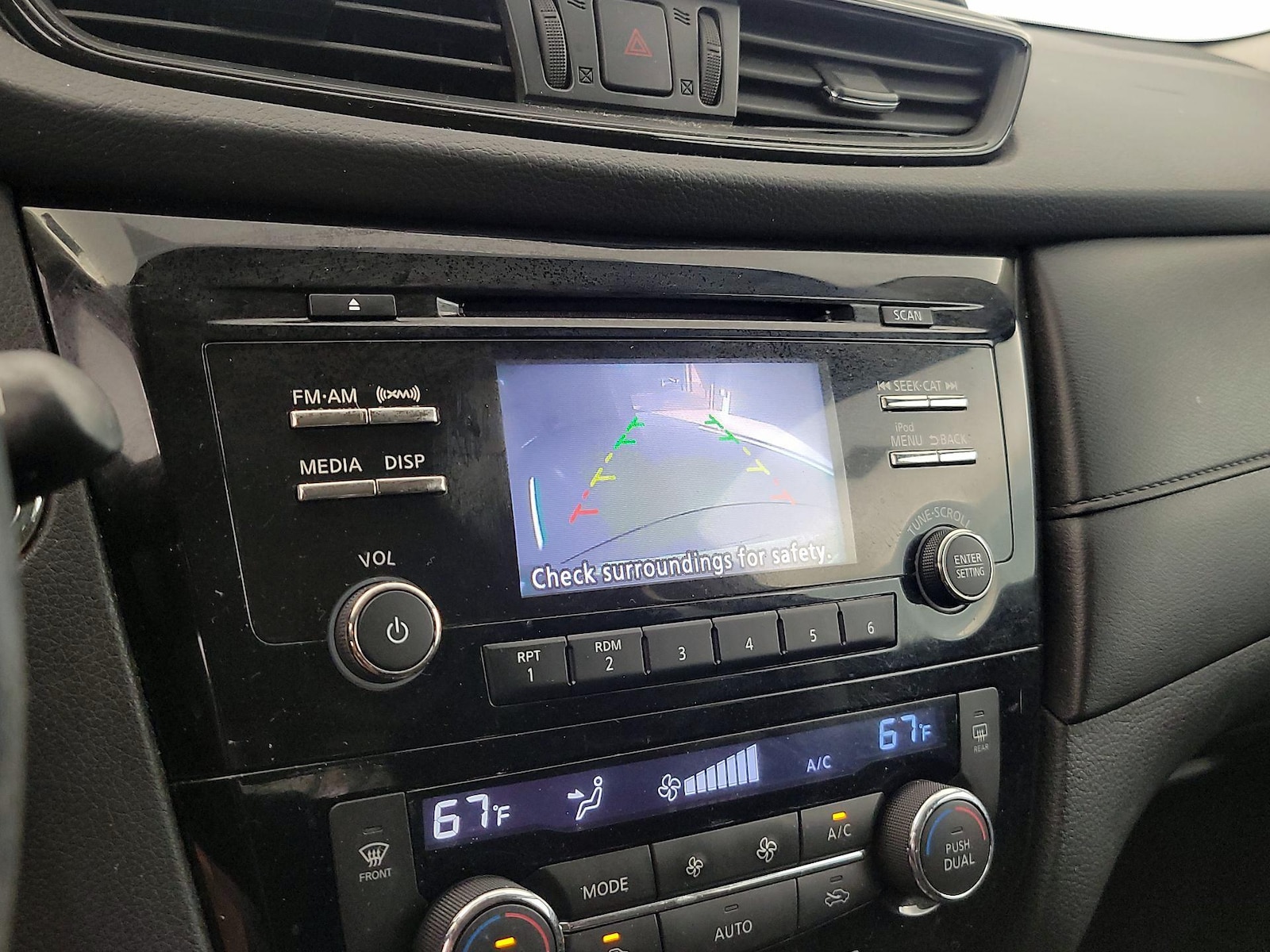 2017 Nissan Rogue SV - Photo 15