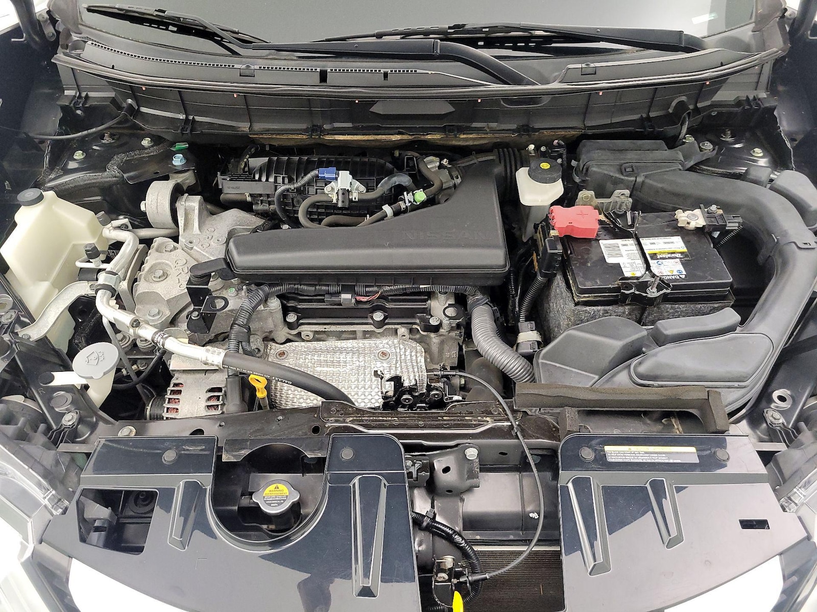 2017 Nissan Rogue SV - Photo 24
