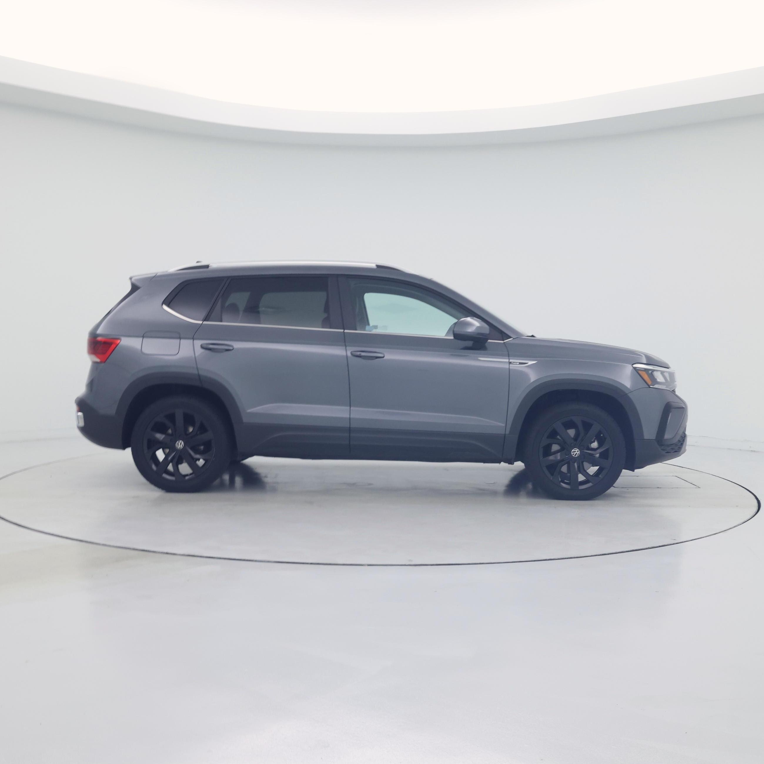 Thumbnail: 2022 Volkswagen Taos - 7