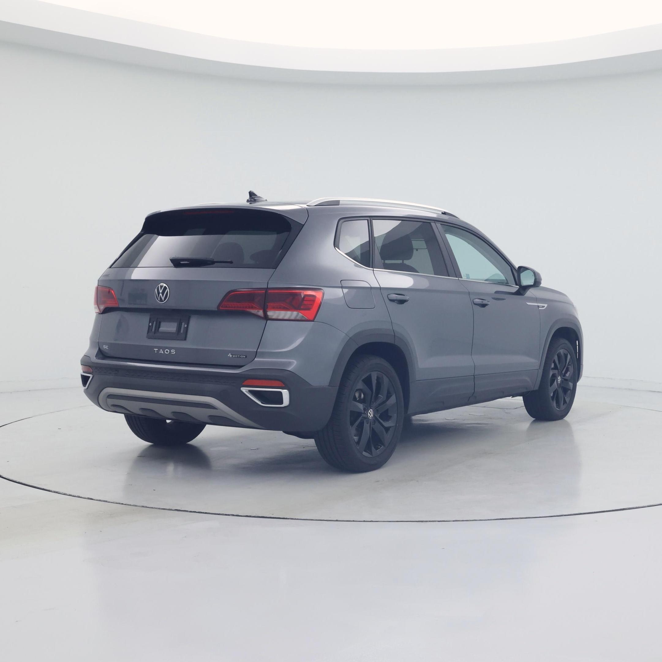 Thumbnail: 2022 Volkswagen Taos - 8