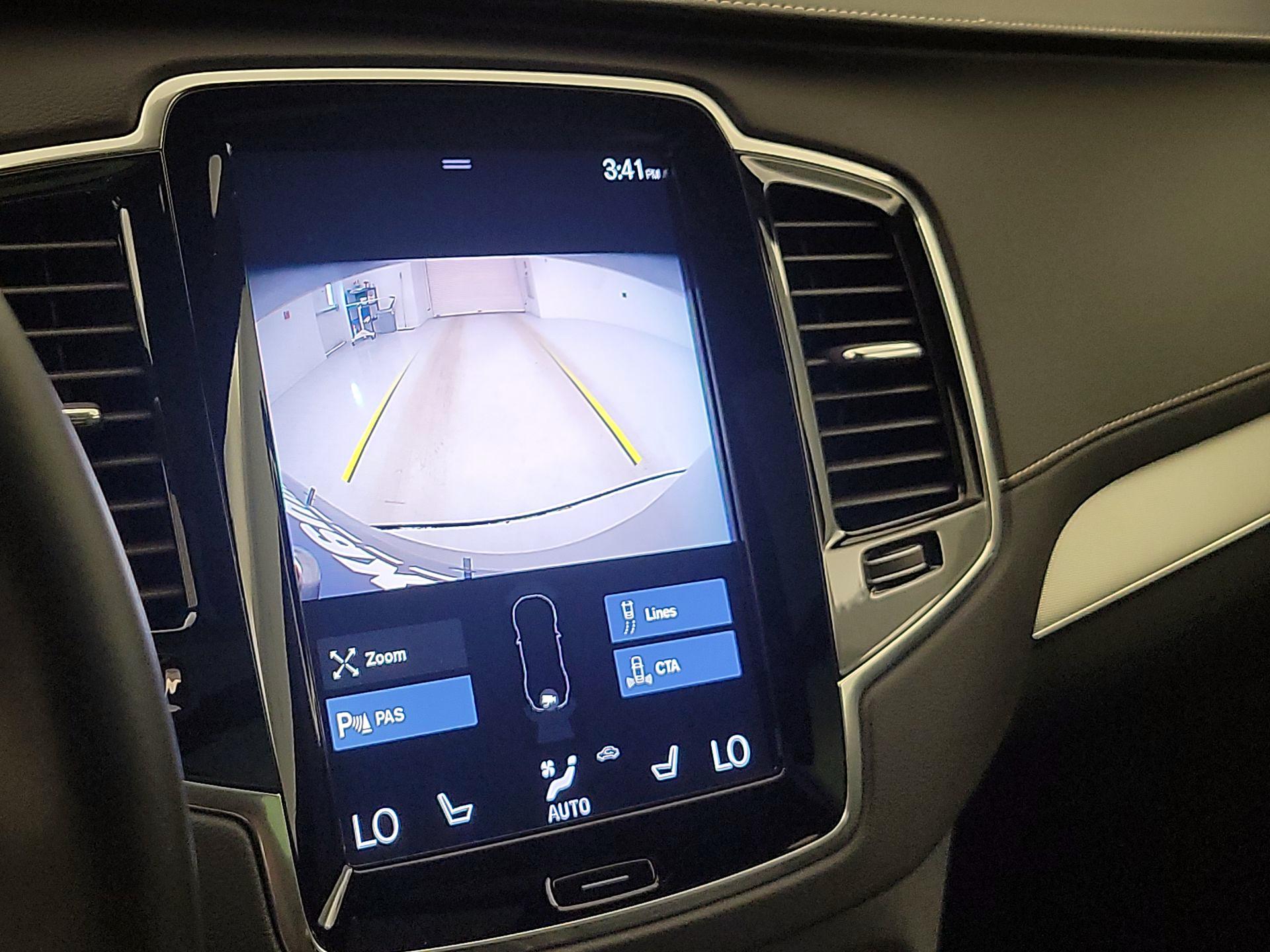 Thumbnail: 2021 Volvo XC90 - 15