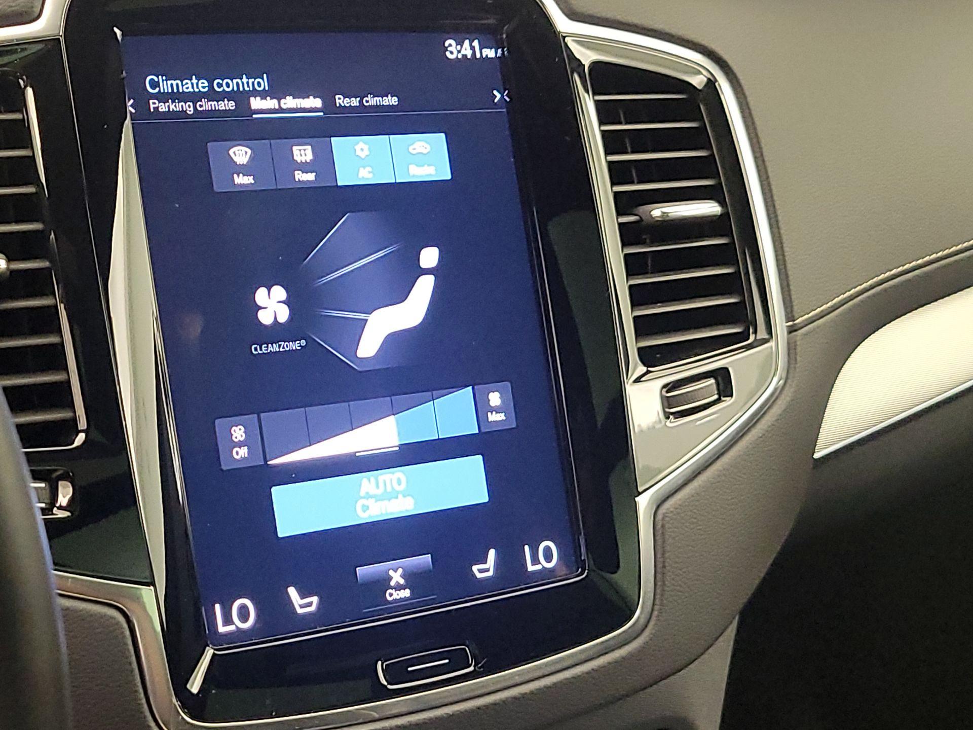 Thumbnail: 2021 Volvo XC90 - 17