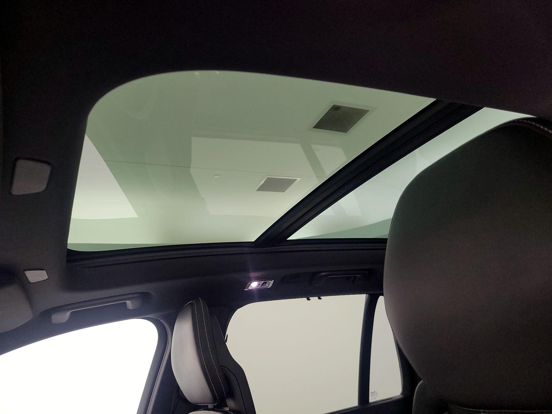Thumbnail: 2021 Volvo XC90 - 20