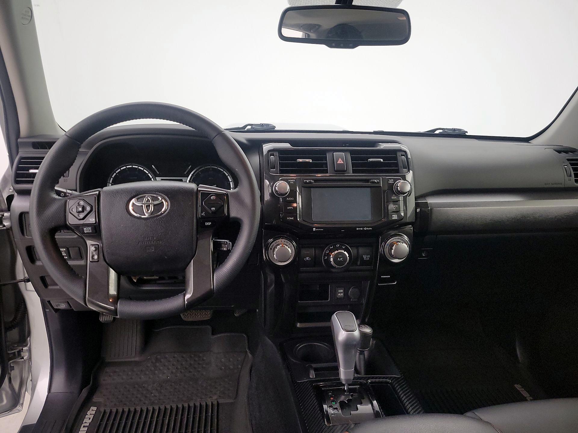 Thumbnail: 2019 Toyota 4Runner - 9