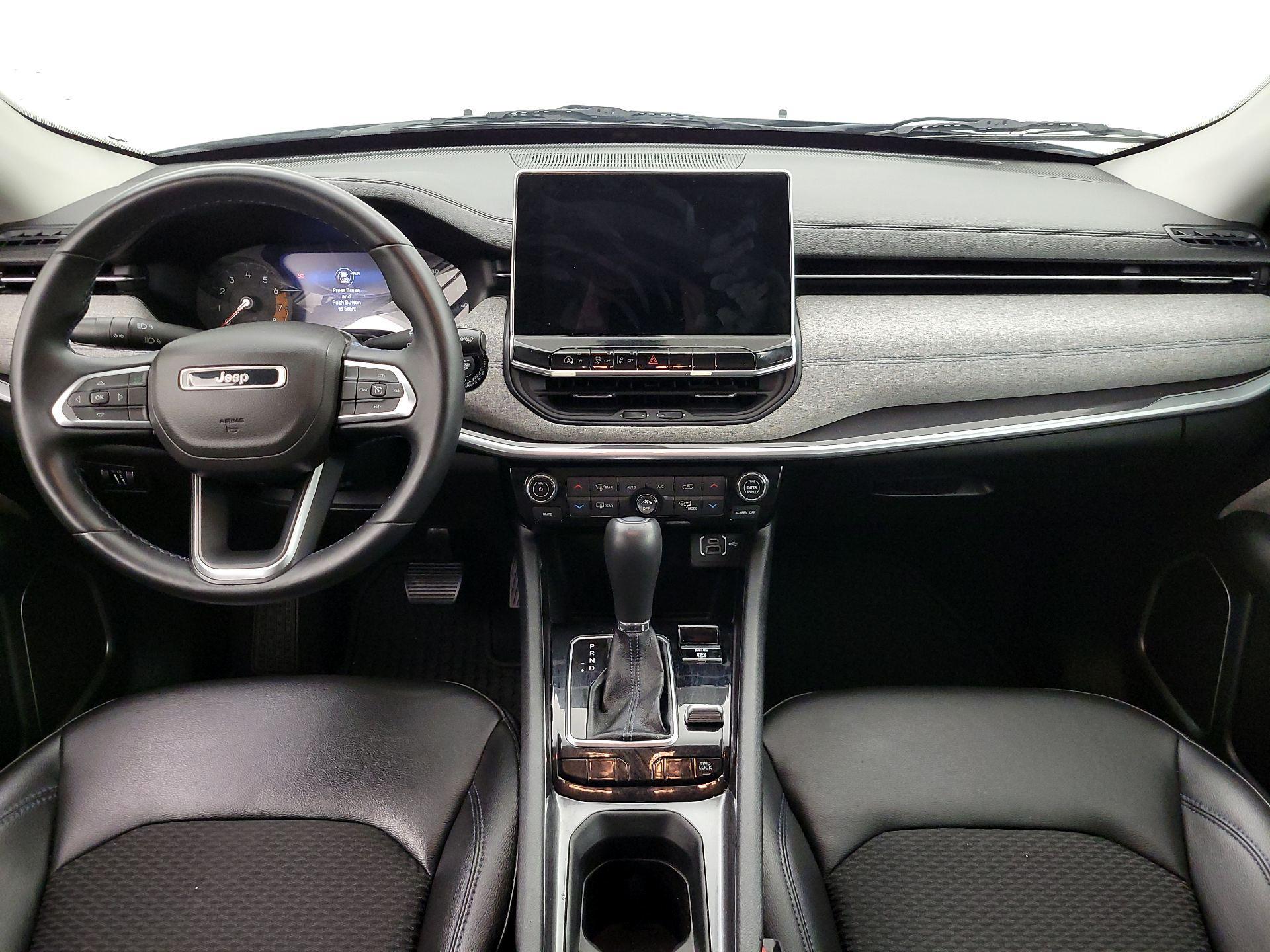 Thumbnail: 2022 Jeep Compass - 9